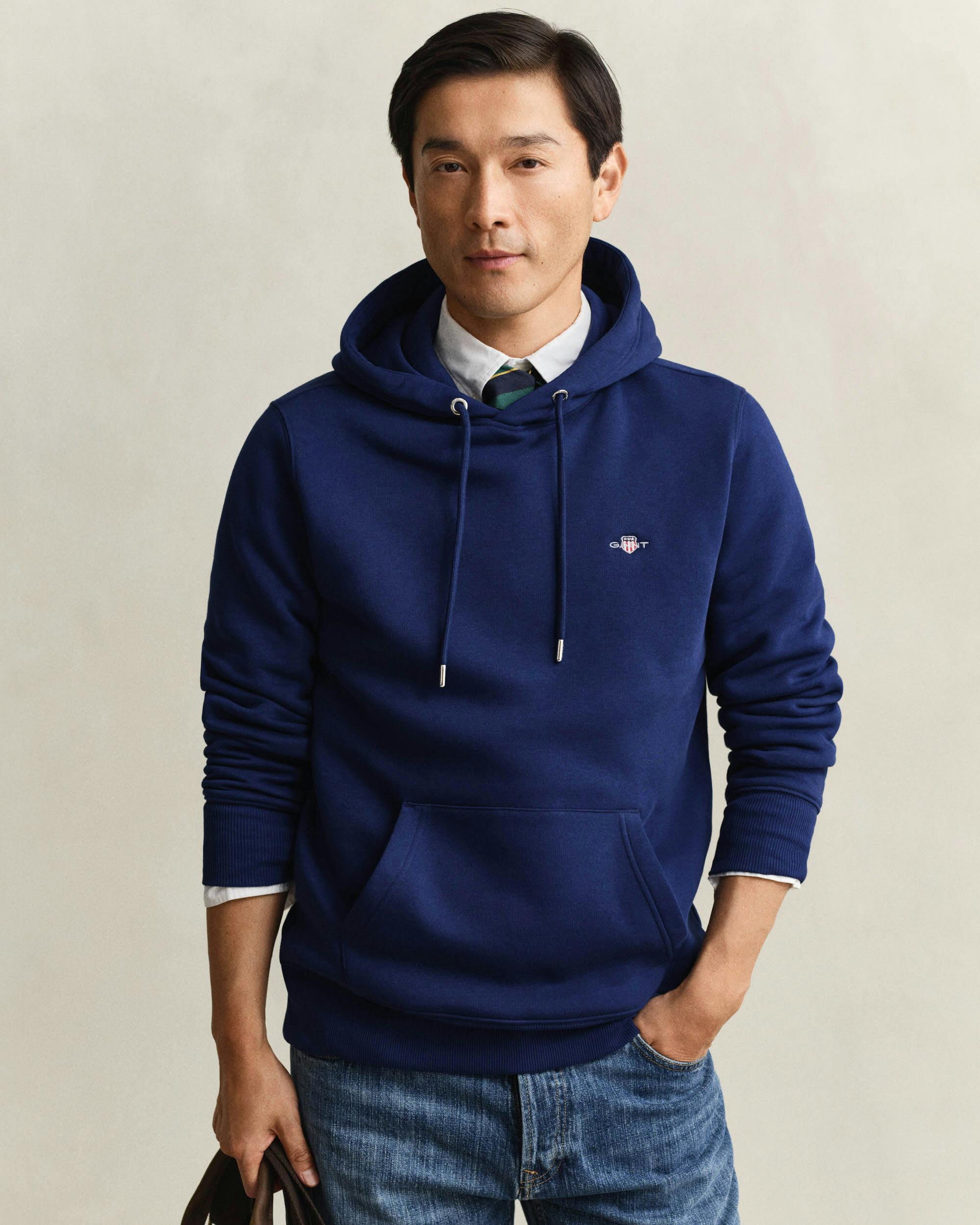 Gant Men's Silver Regular Fit Shield Logo Pullover Hoodie - 432 Rich Navy - 432 Rich Navy - M