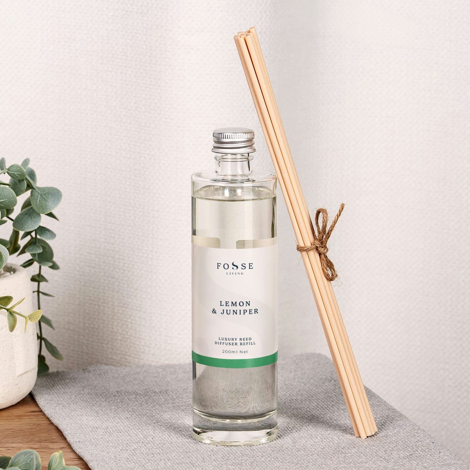 Rackhams White Lemon & Juniper Reed Diffuser Refill 200Ml - 200Ml Refill + 10 Reeds
