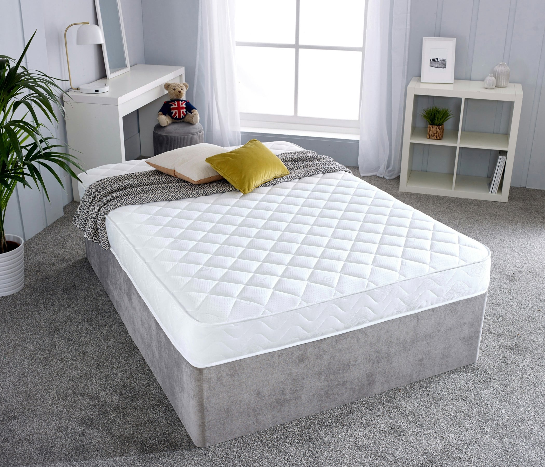 Rackhams White Darcy Diamond Micro Quilted Spring Mattress - 7" Deep - 1 - 2Ft6 Shorty Small Single Mattress (75Cm X 175Cm)