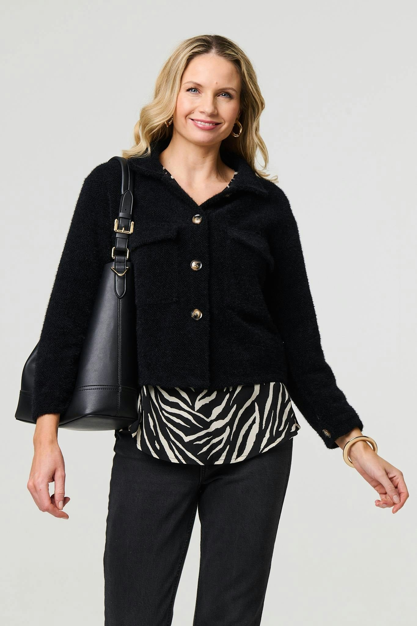 Izabel London Black Flannel Cropped Pocket Front Shacket - 14