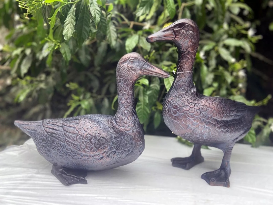 Inspirational Gifting Bronze Pair Of Ducks Garden Sculpture Cast Aluminium Ornament - Cast Aluminium - Sculpture