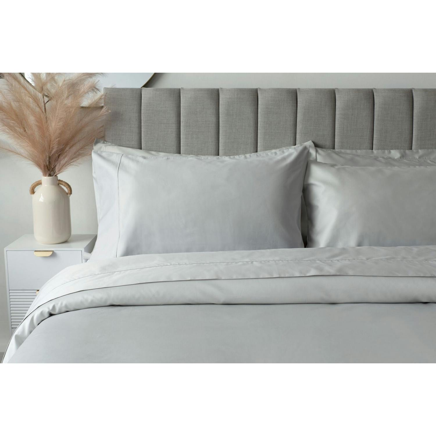 Rackhams Embroidered Detail Egyptian Cotton Pillowcase - Platinum - 75Cm X 50Cm - Platinum - 100% Egyptian Cotton