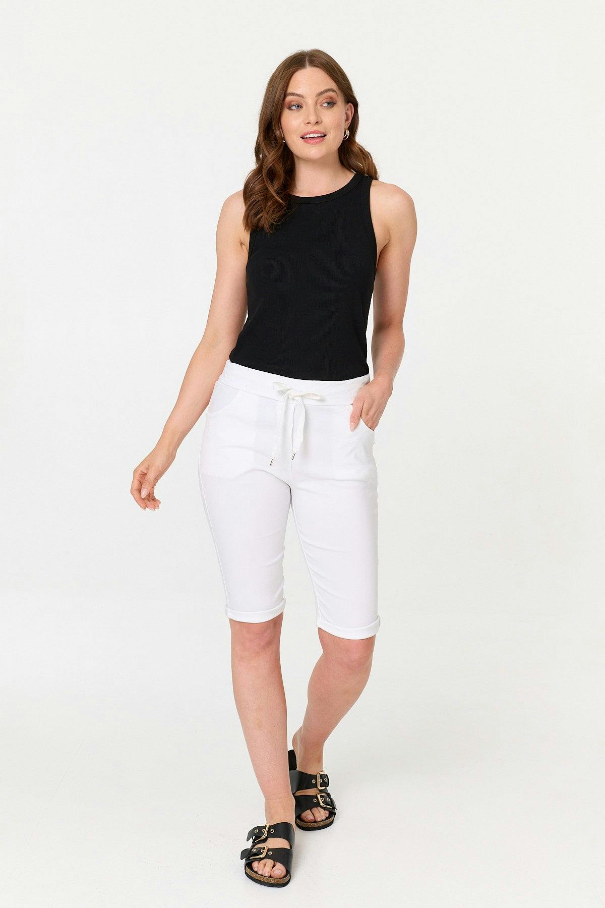 Izabel London White Tie Front Slim Knee Length Shorts - 8