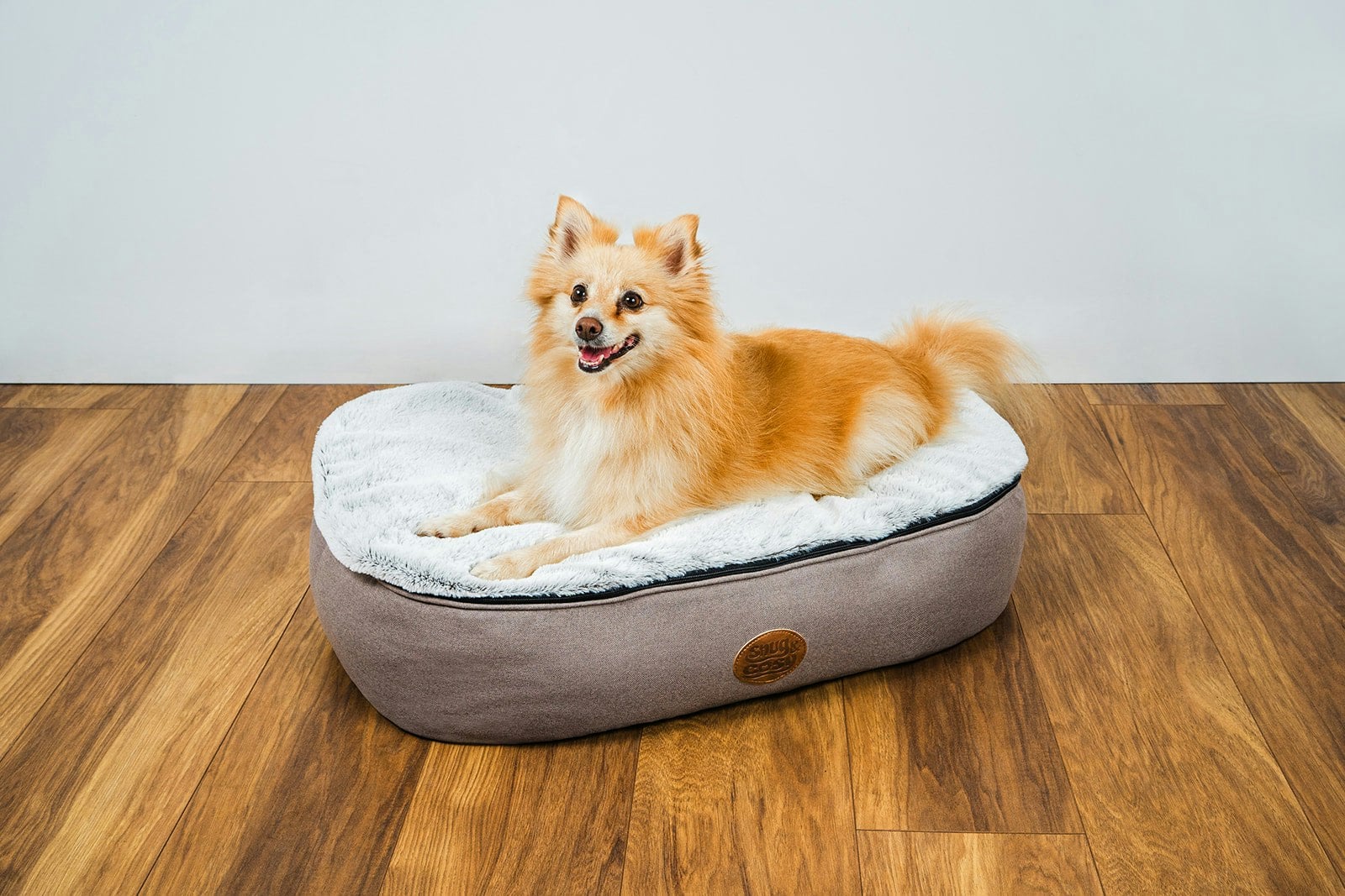 Snug And Cosy Pets Oval Faux Fur - (L) 110Cm X 78Cm X 15Cm