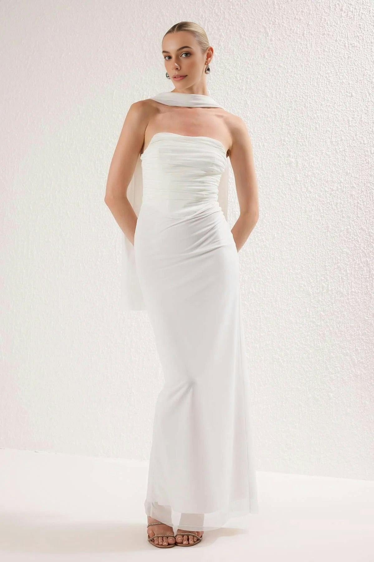 Wovcor White Tulle Knit Maxi Evening Dress With Shawl Detail - 10