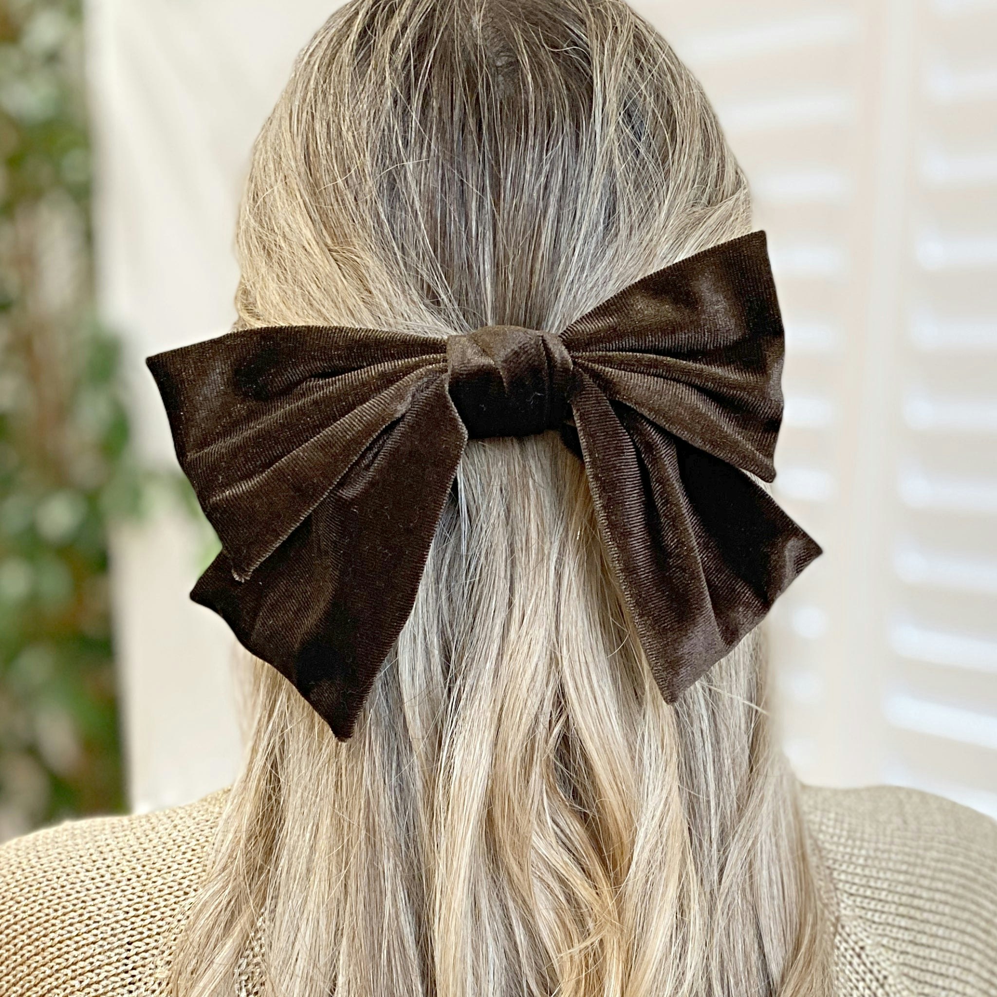 Queenmee Accessories Brown Hair Bow Velvet Bow Hair Clip