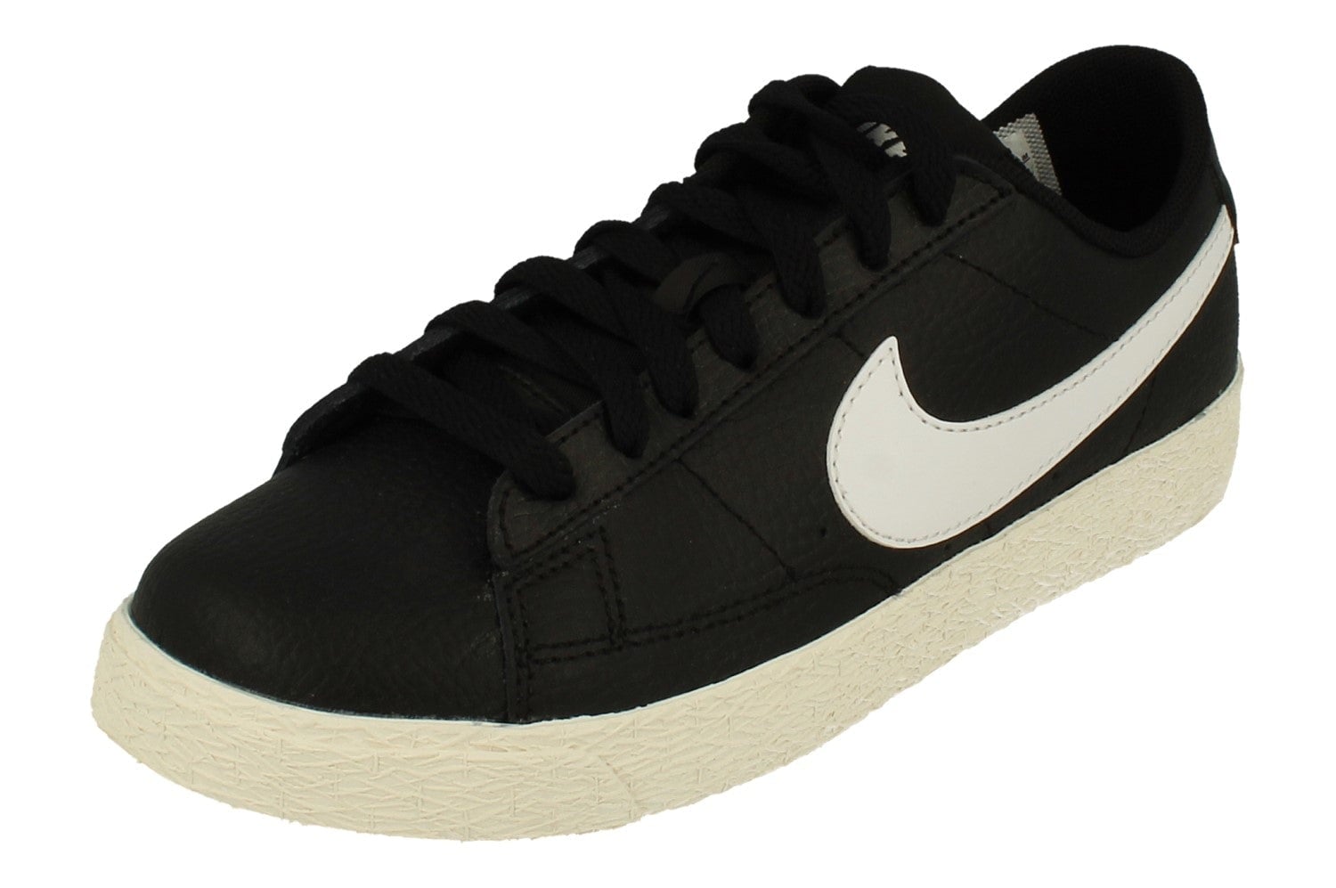 Nike Boys Black/White Blazer Low Gs Trainers Cz7106 001 - Uk 5.5 | Us 6Y | Eu 38.5