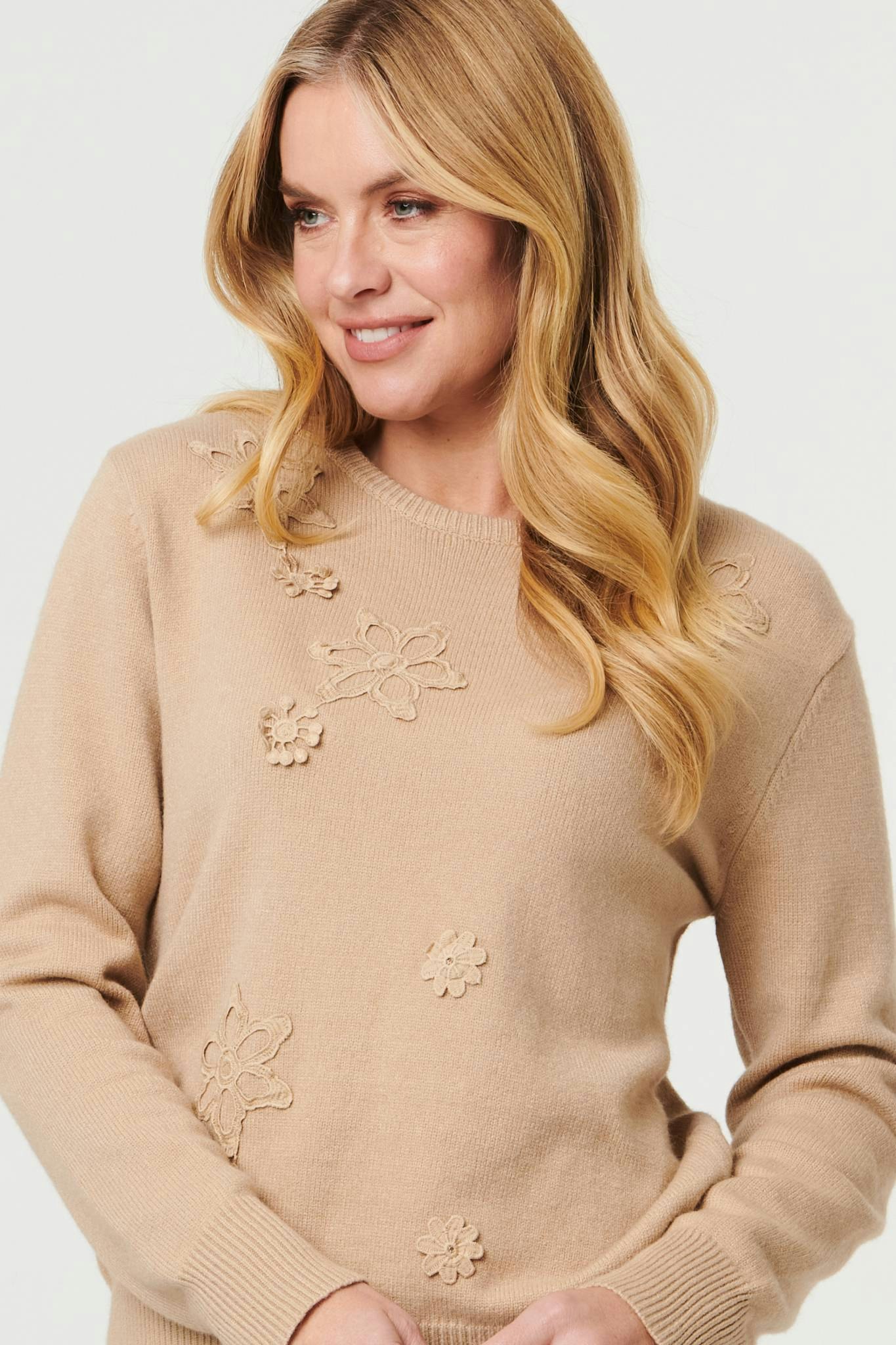 Izabel London Beige Floral Textured Detail Relaxed Jumper - M