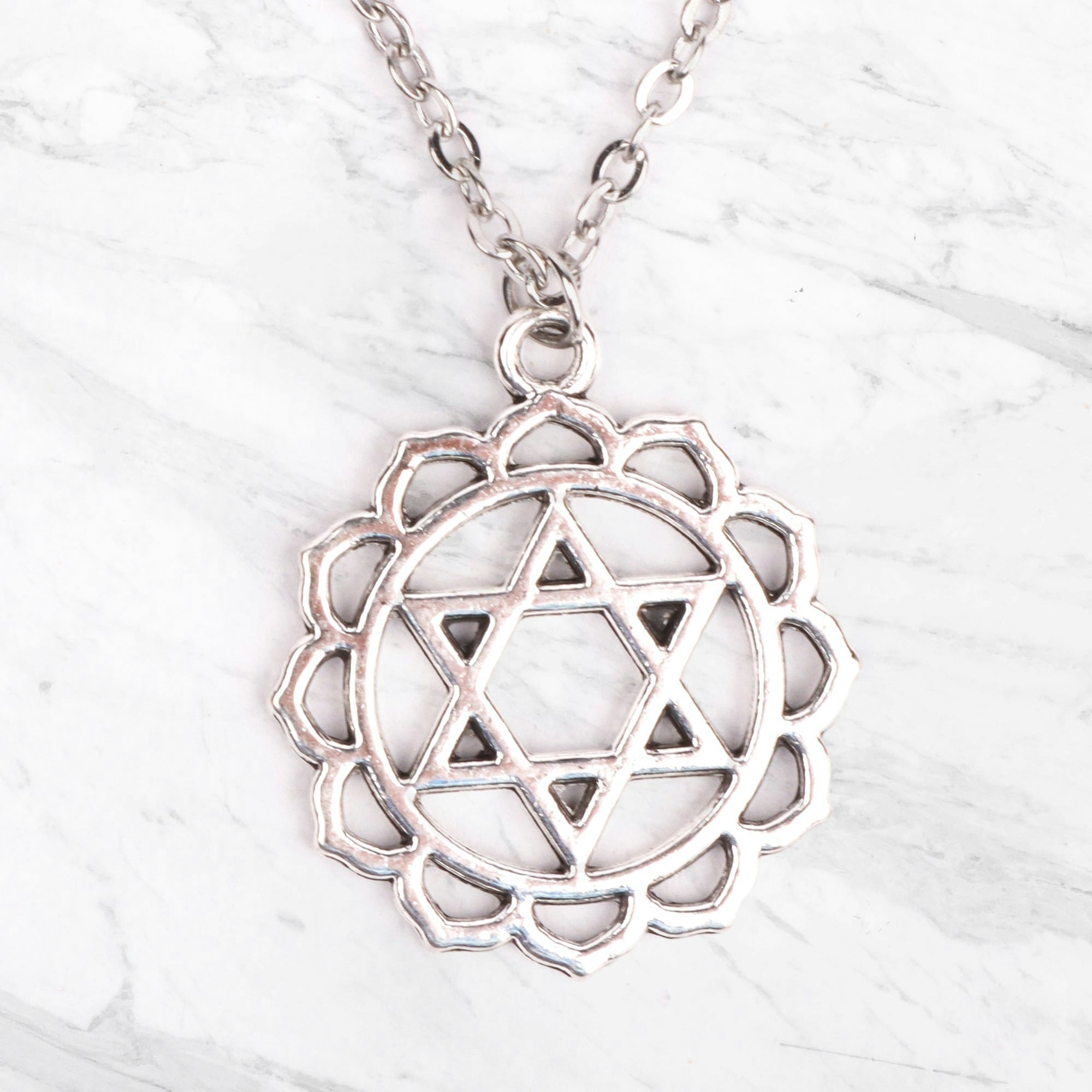 Myga Chakra Necklace - Heart