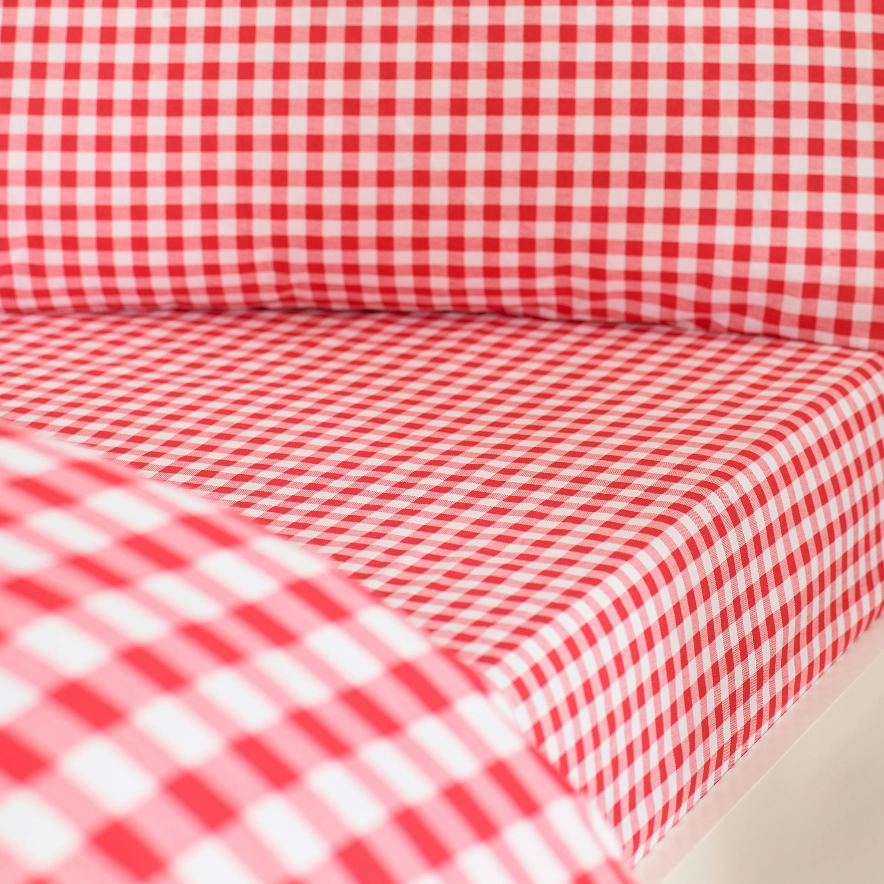 Catherine Lansfield Red Bamford Gingham Check Fitted Sheet - King