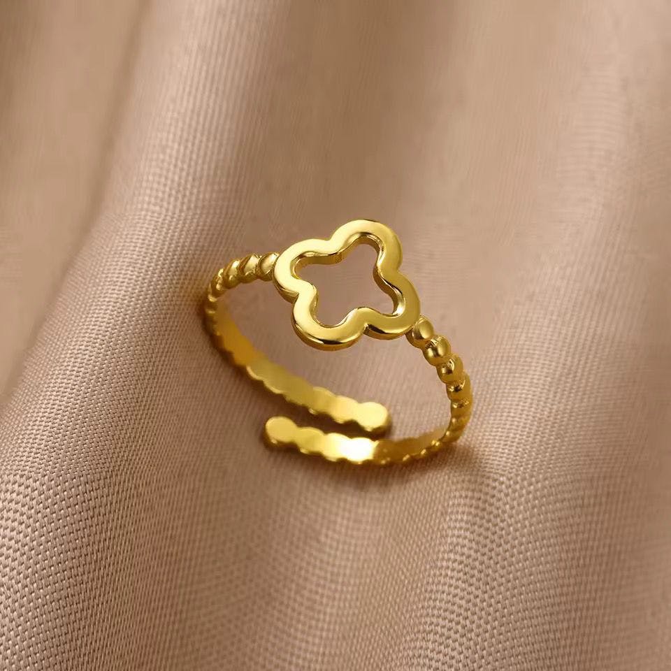 The Colourful Aura Gold/Silver Lucky Clover Adjustable Statement Ring