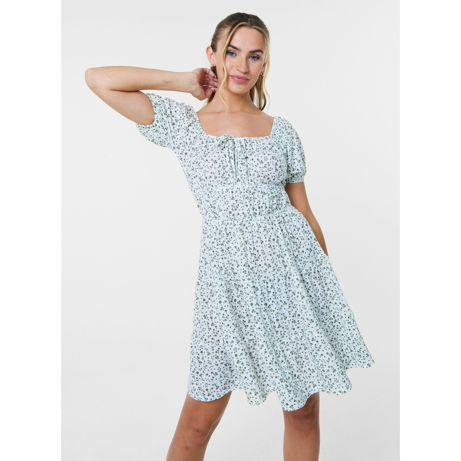 Pink Vanilla Ditsy Puff Sleeve Tiered Mini Dress - M - Khaki