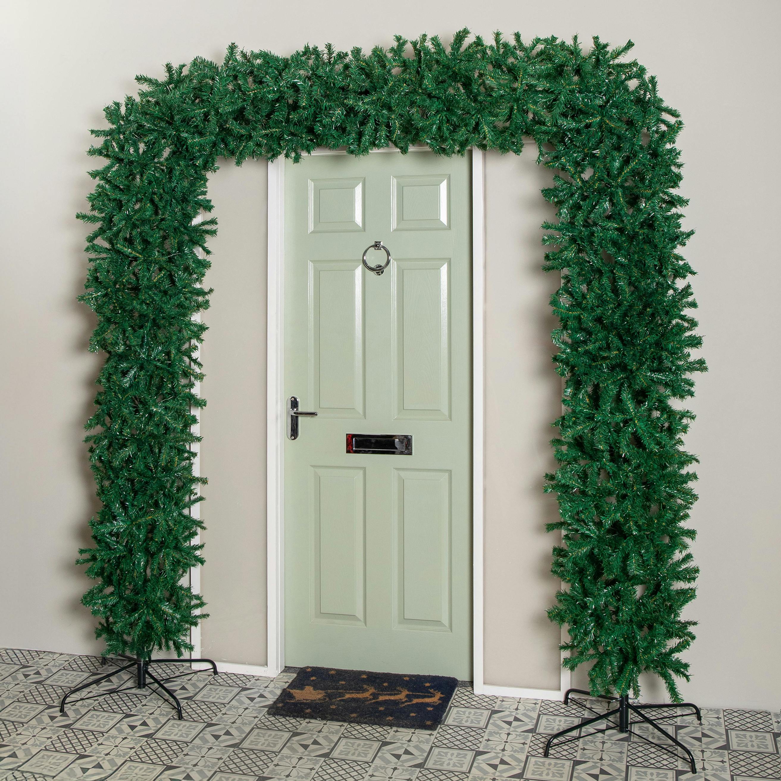 B&Q - 8Ft (2.35M) Double Door Plain Green Flat Top Christmas Tree Arch With 2000 Tips - Image 6