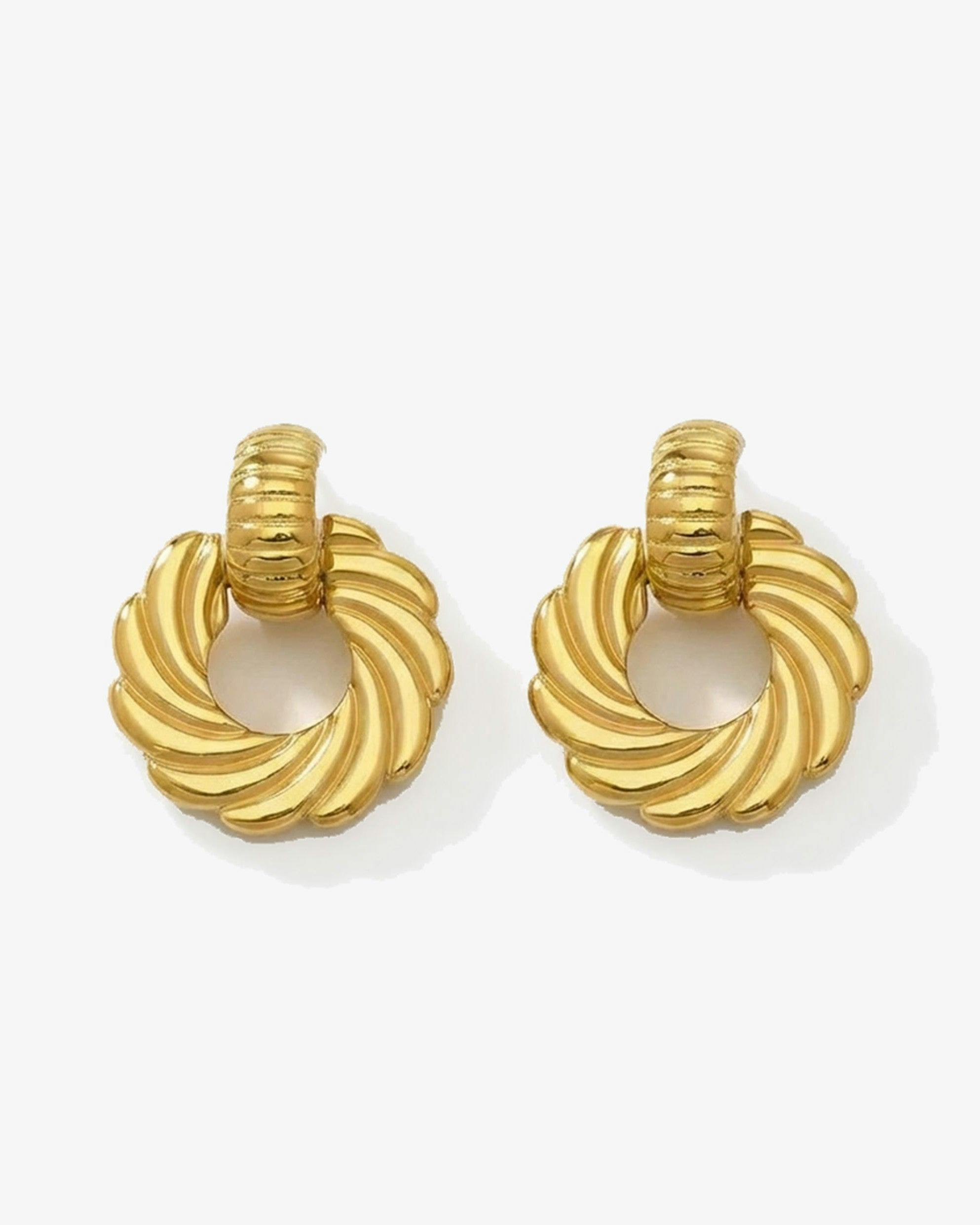 Elk & Bloom Gold Thick 14K Ribbed Hoop Studs - No Thank You