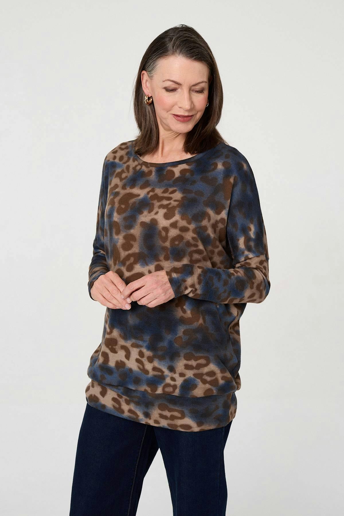 Izabel London Blue Animal Print Relaxed Long Sleeve Top - 8