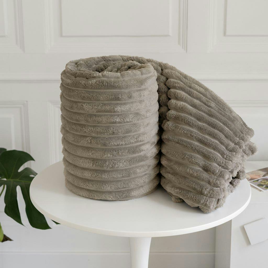 Rackhams Beige Chunky Cord Blanket/Throw - 150X200cm