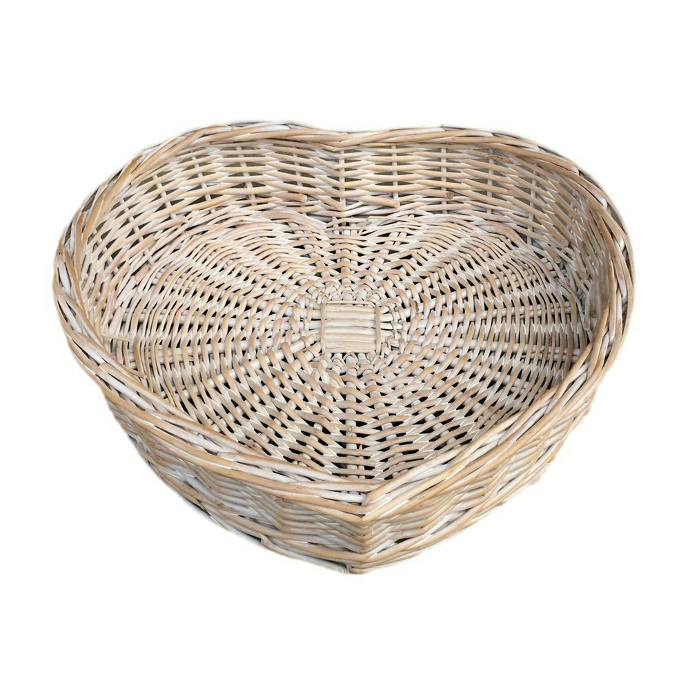 Rackhams Red Whitewash Heart Shaped Wicker Tray - Large