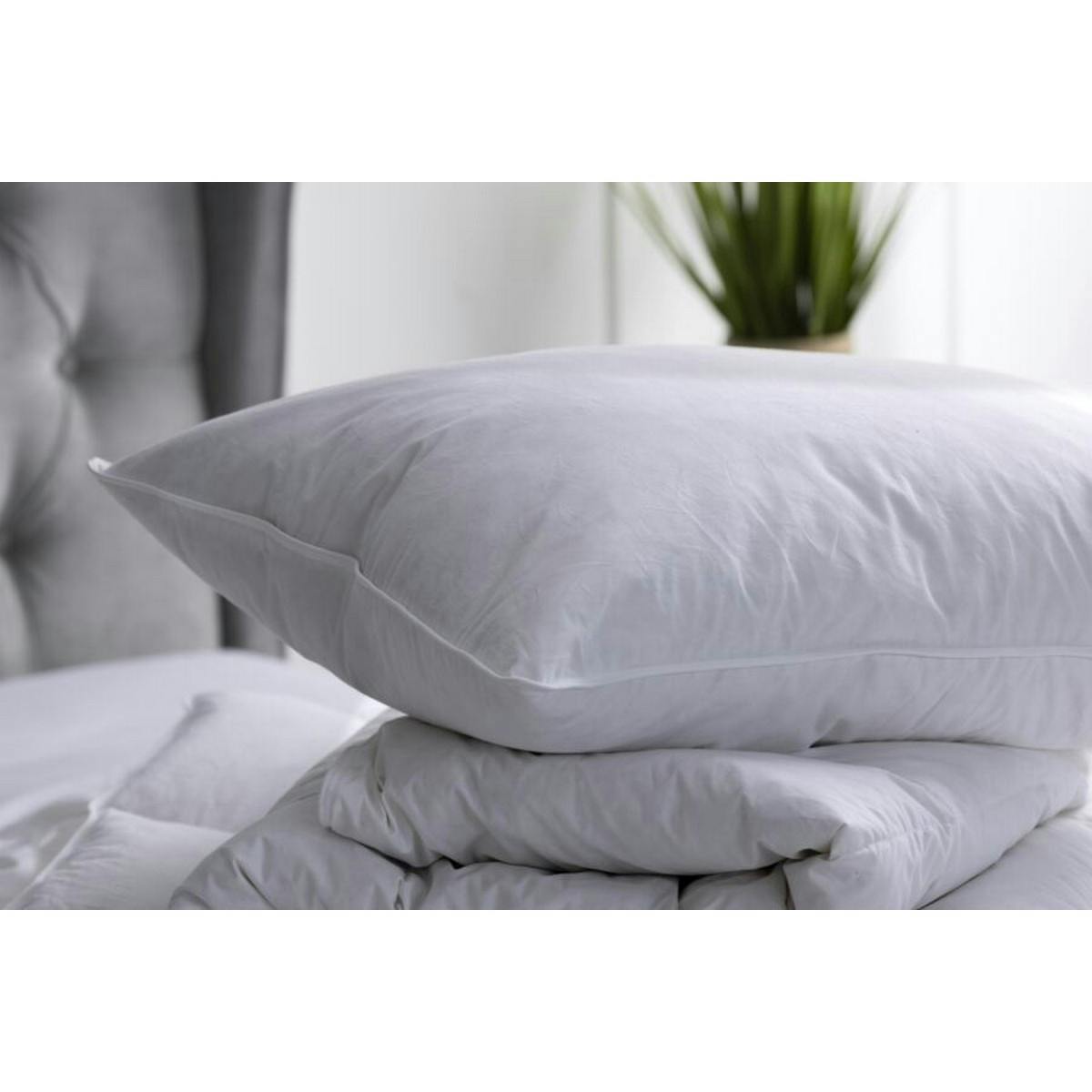 Belledorm White Duck Feather Hotel Suite Pillow - 75Cm X 48Cm - 100% Mixed