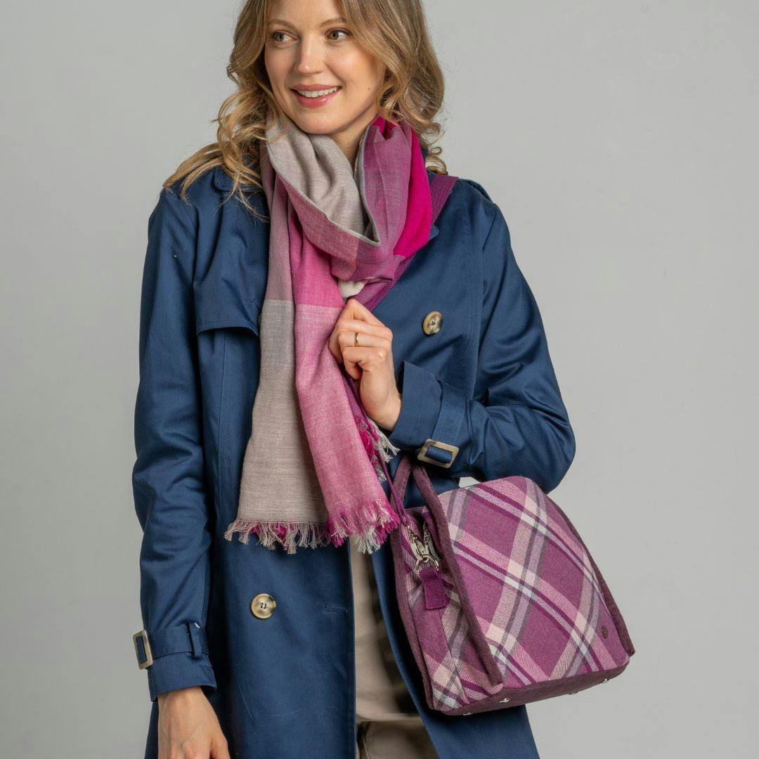 Earth Squared Red Earth Squa Tweed Tartan Margot Multiway Bag