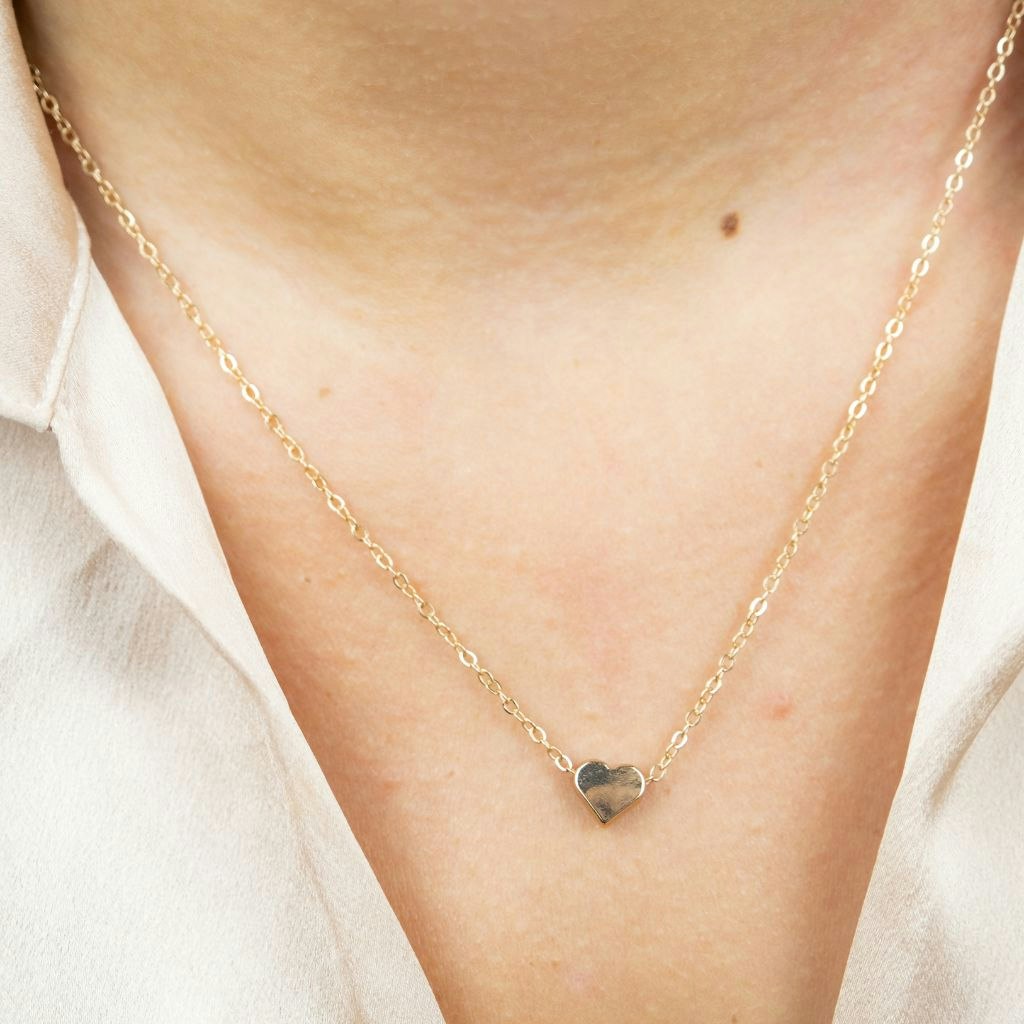 The Colourful Aura Women's Gold Silver Dainty Crescent Tiny Small Heart Pendant Necklace - Image 6