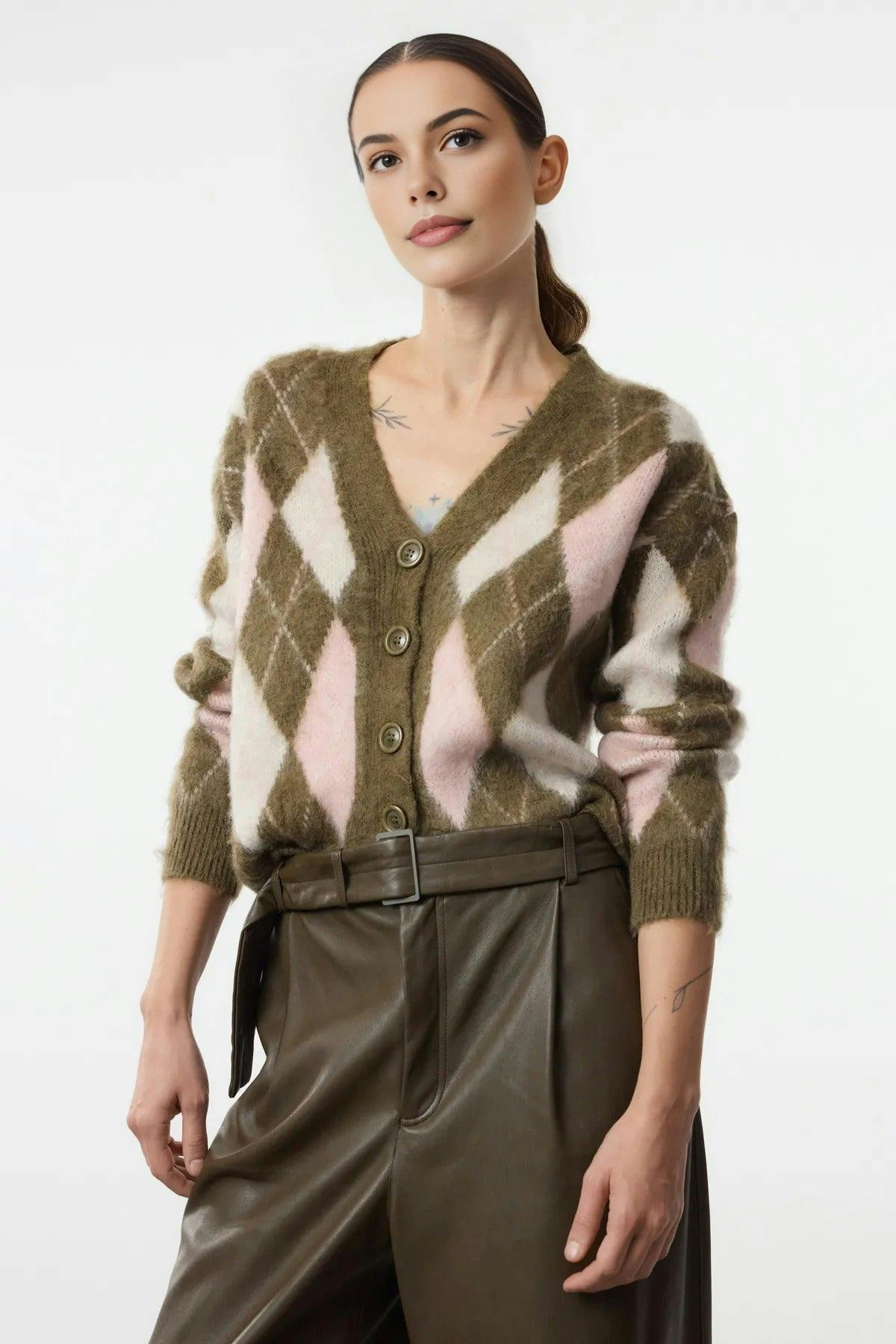 Wovcor V-Neck Soft Texture Argyle Pattern Knit Cardigan - Khaki - S