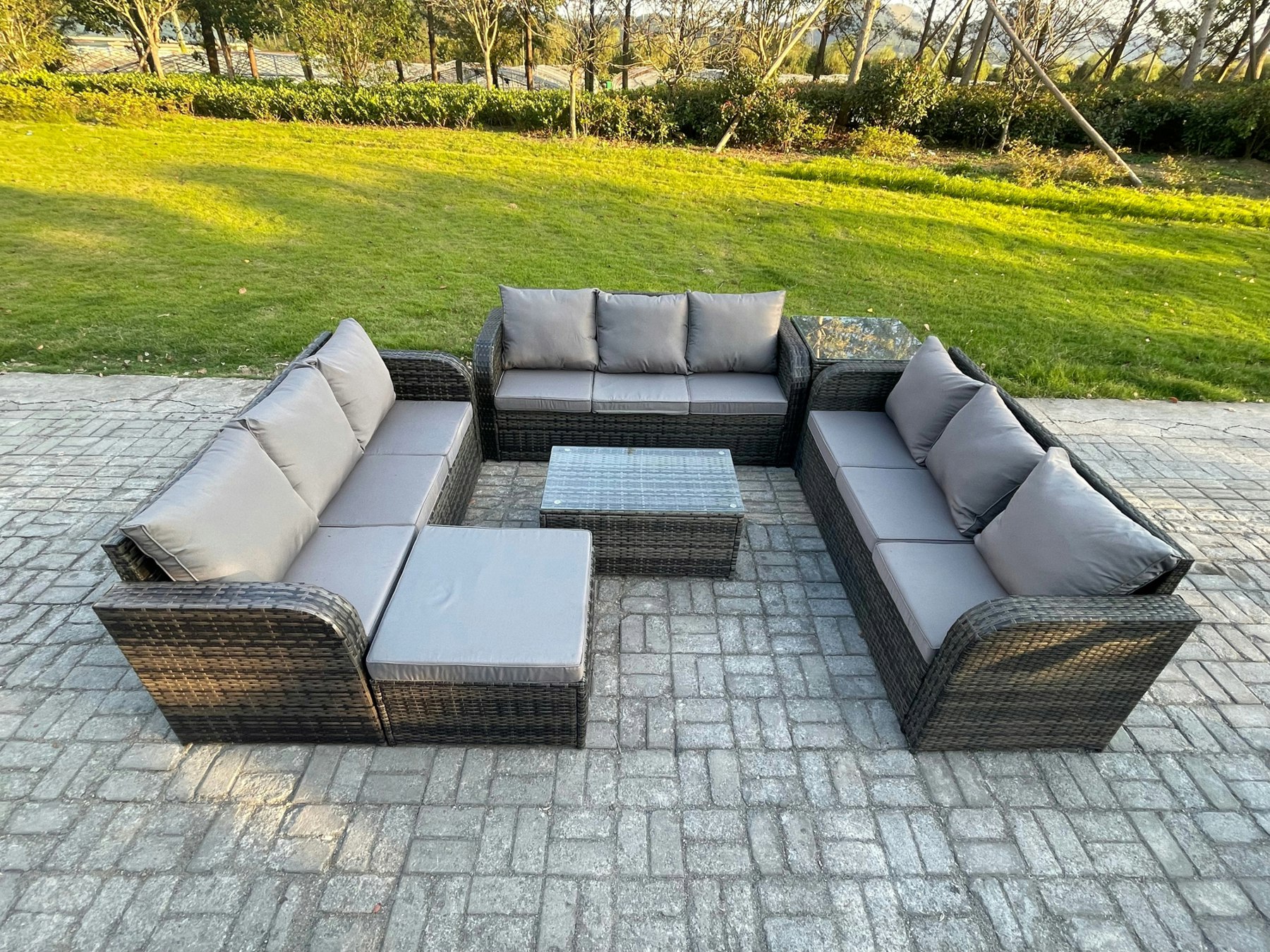 Fimous Dark/Grey 10-Seater Rattan Outdoor Lounge Set | Rectangular Coffee Table, 3-Seater Sofa, Large Footstool, Side Table