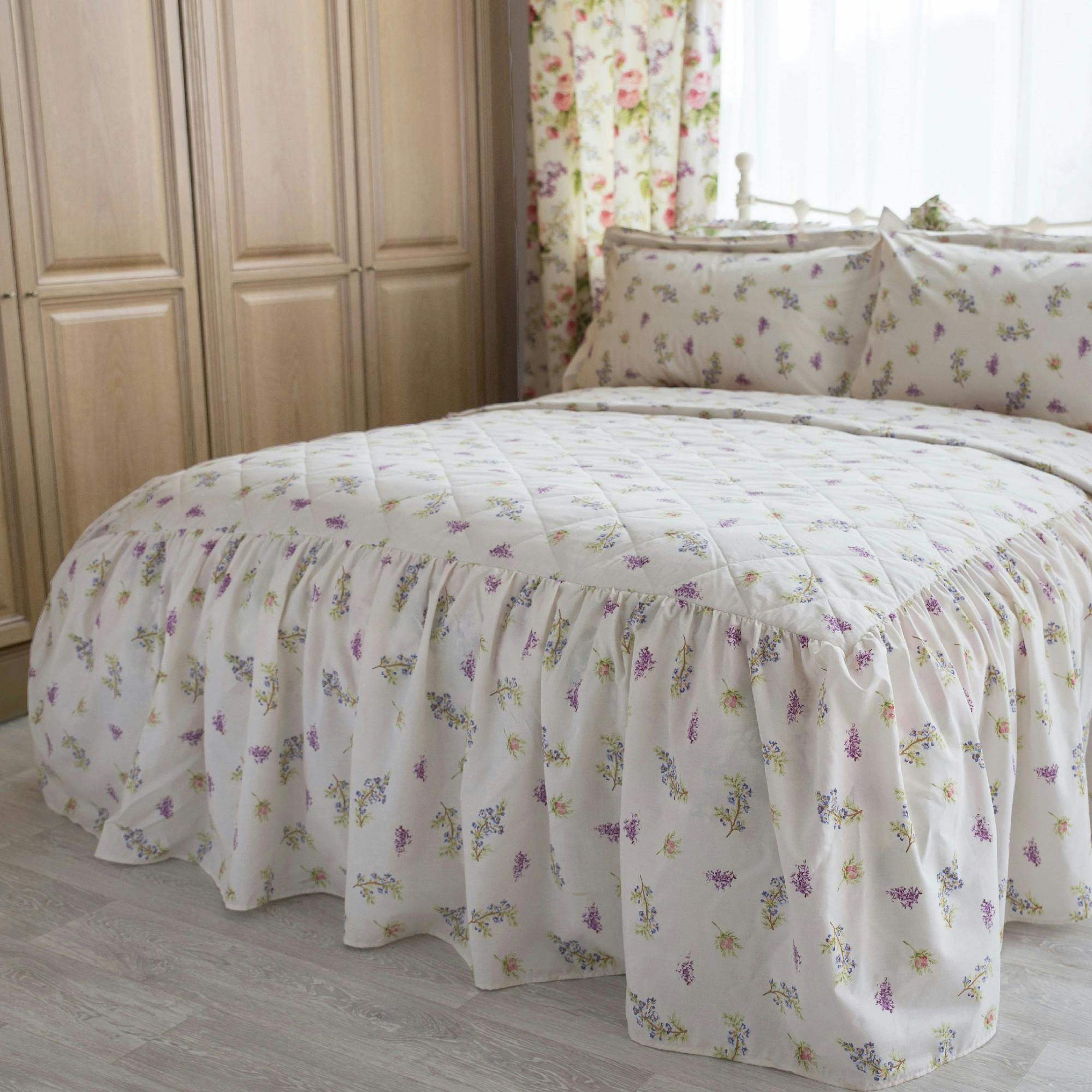 Rackhams White/Yellow/Pink Delphine Bedspread - Double - 55% Polyester/45% Cotton