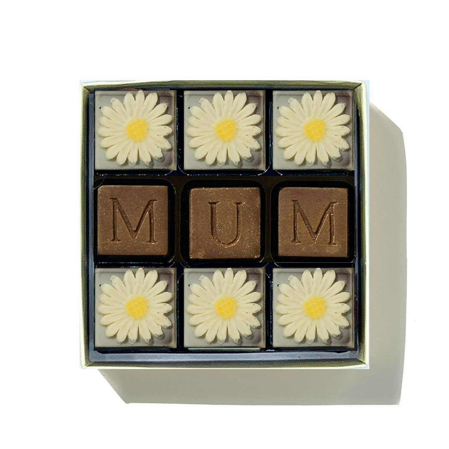 Choc On Choc White/Dark Chocolate Mum & Daisies