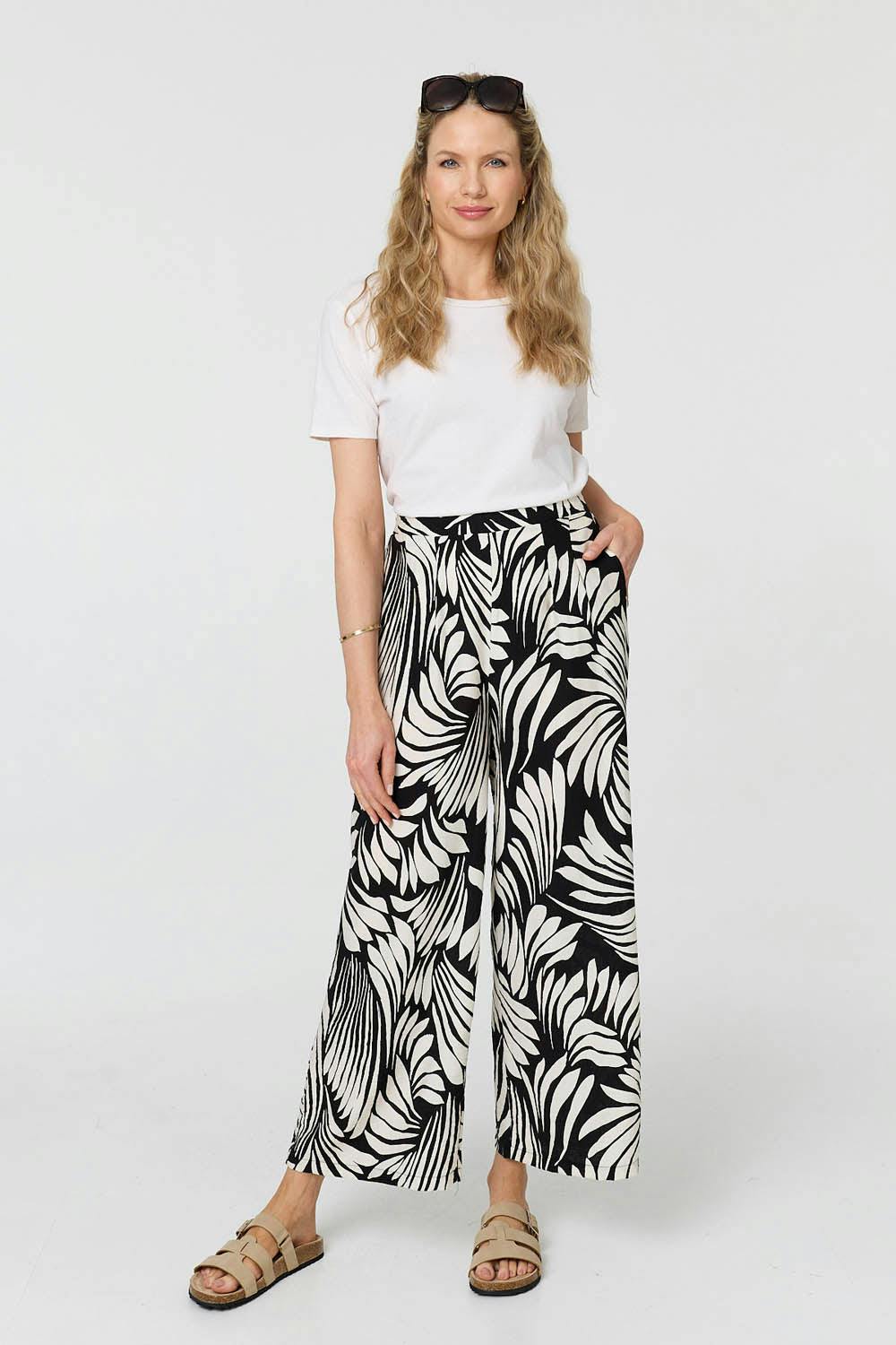Izabel London Black Abstract Print High Waist Wide Trousers - 14