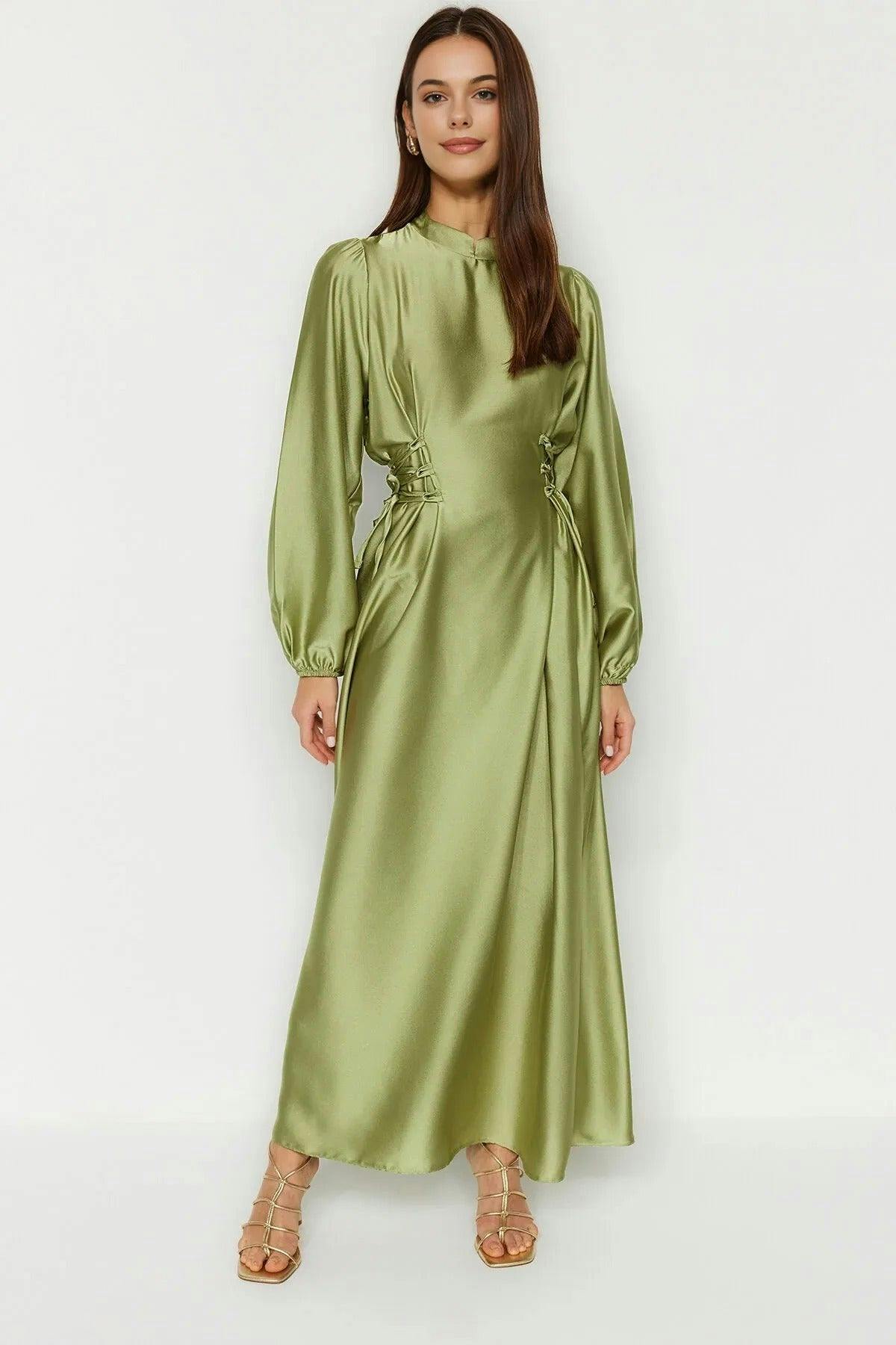 Wovcor Green Belted Satin Evening Dress - 14