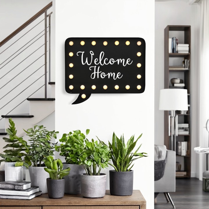 Rackhams Light Speech Bubble Led Memo Board