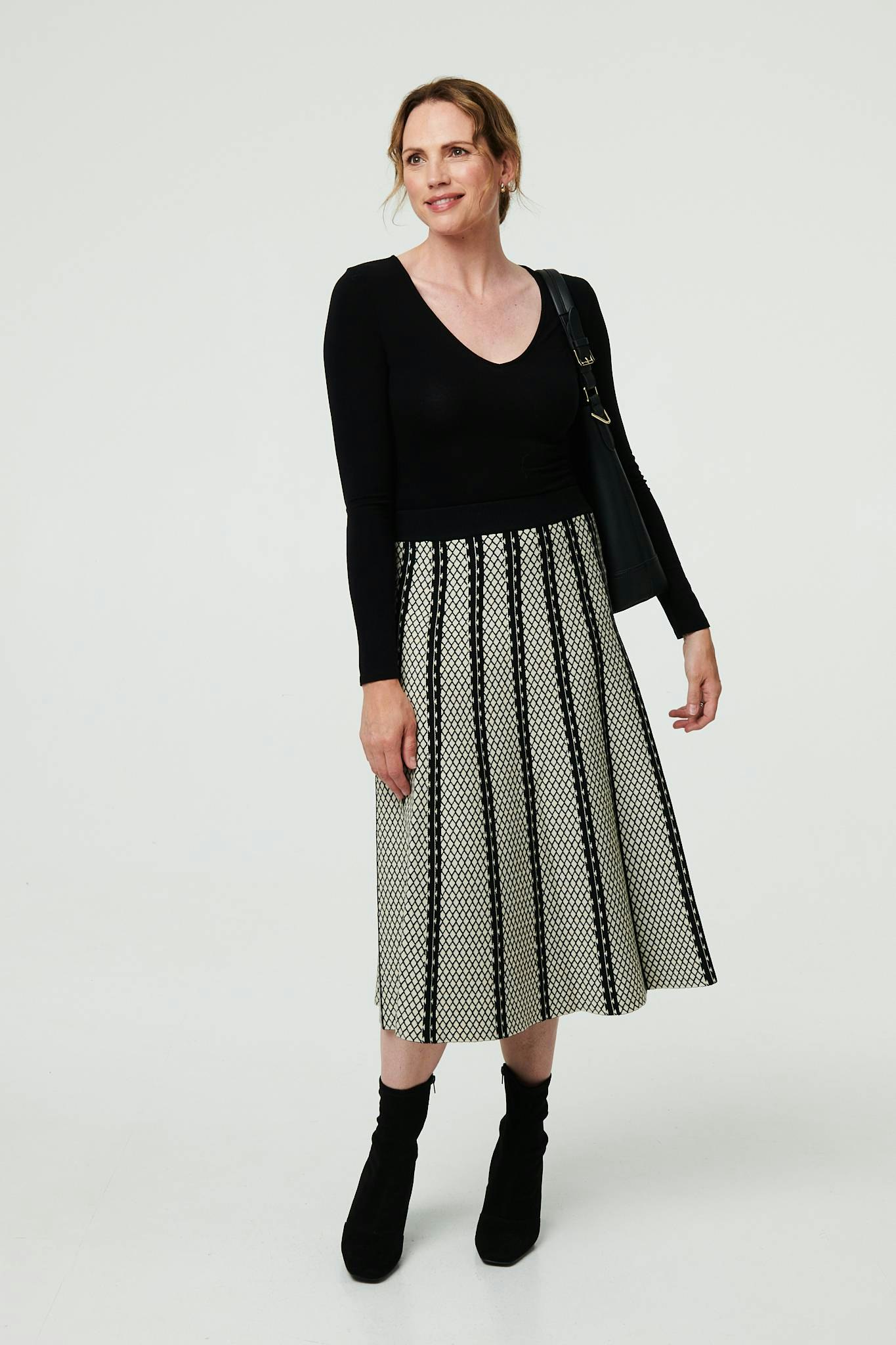 Izabel London Black Geo Print A-Line Pleated Midi Skirt - 18