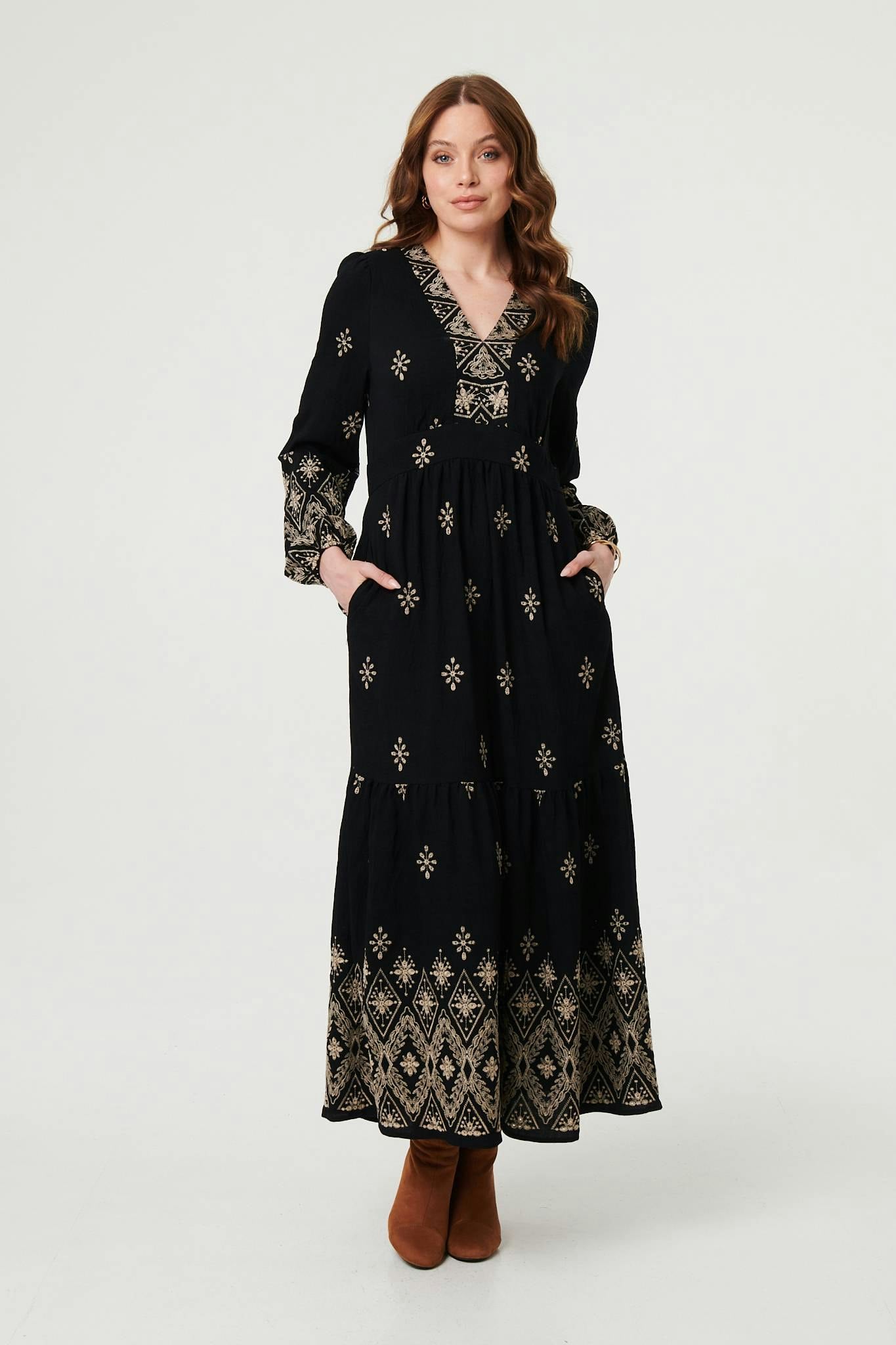 Izabel London Black Border Print Long Sleeve Maxi Dress - 8