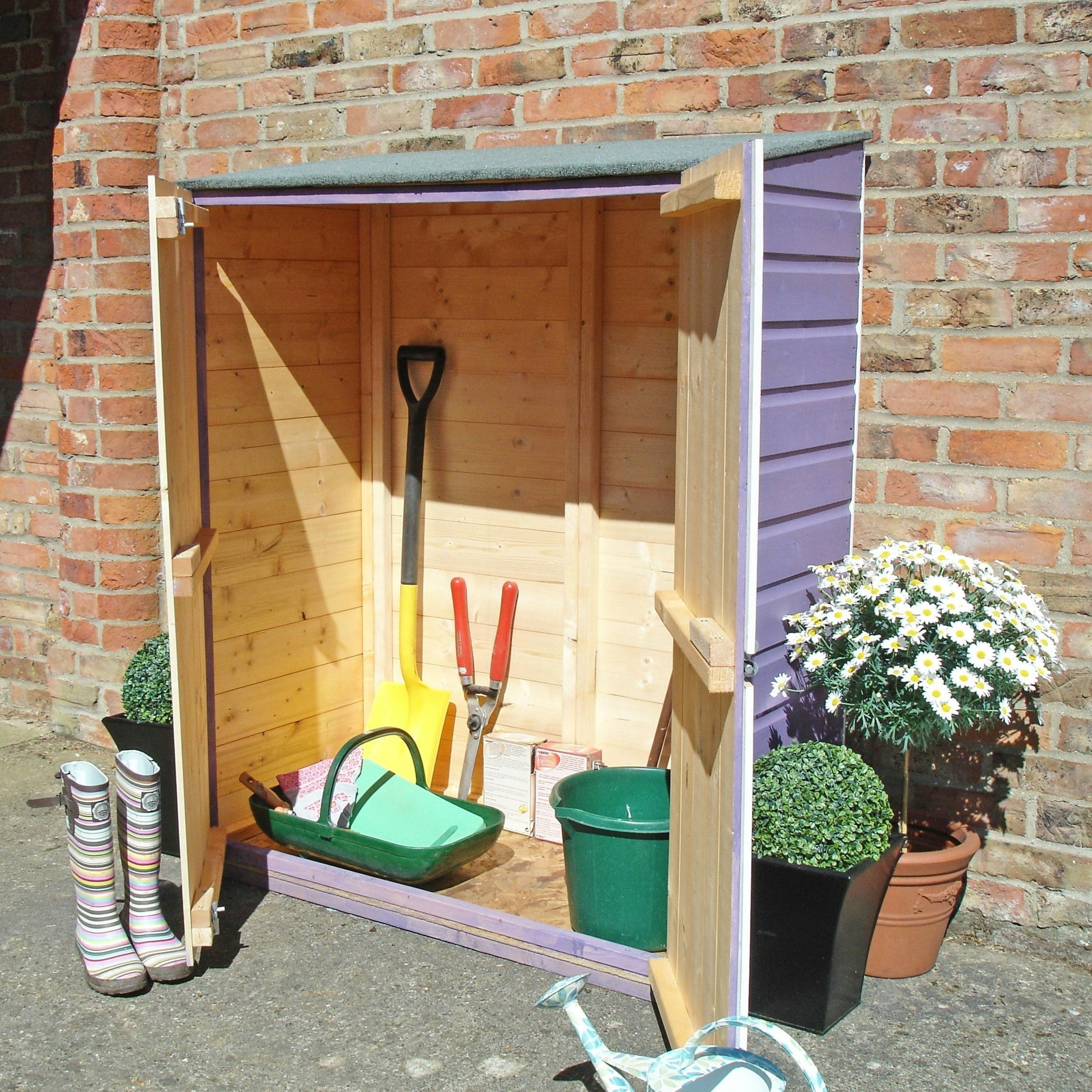 Rackhams Green Garden Store Shiplap 4X2