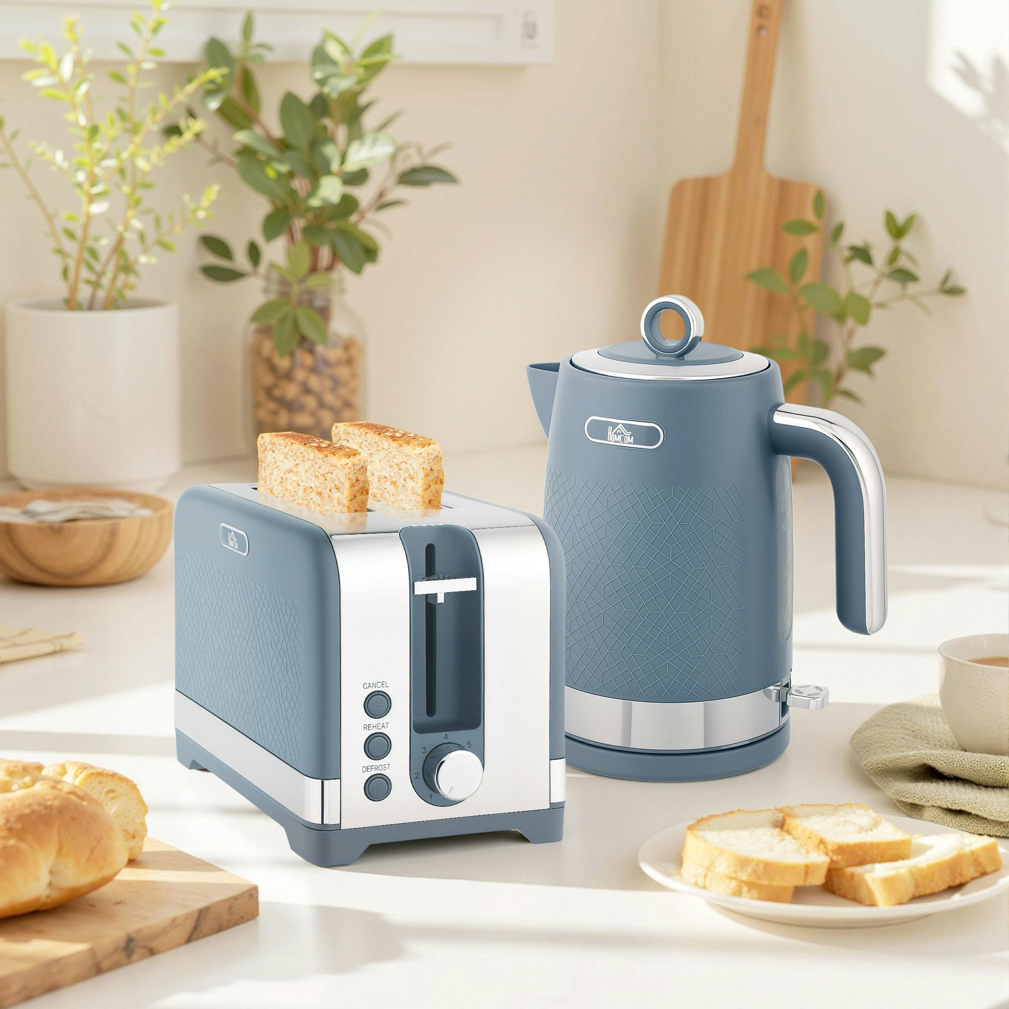 Homcom Black/Blue 3000W Rapid Boil Kettle And Toaster Set With Otter Thermostat,
