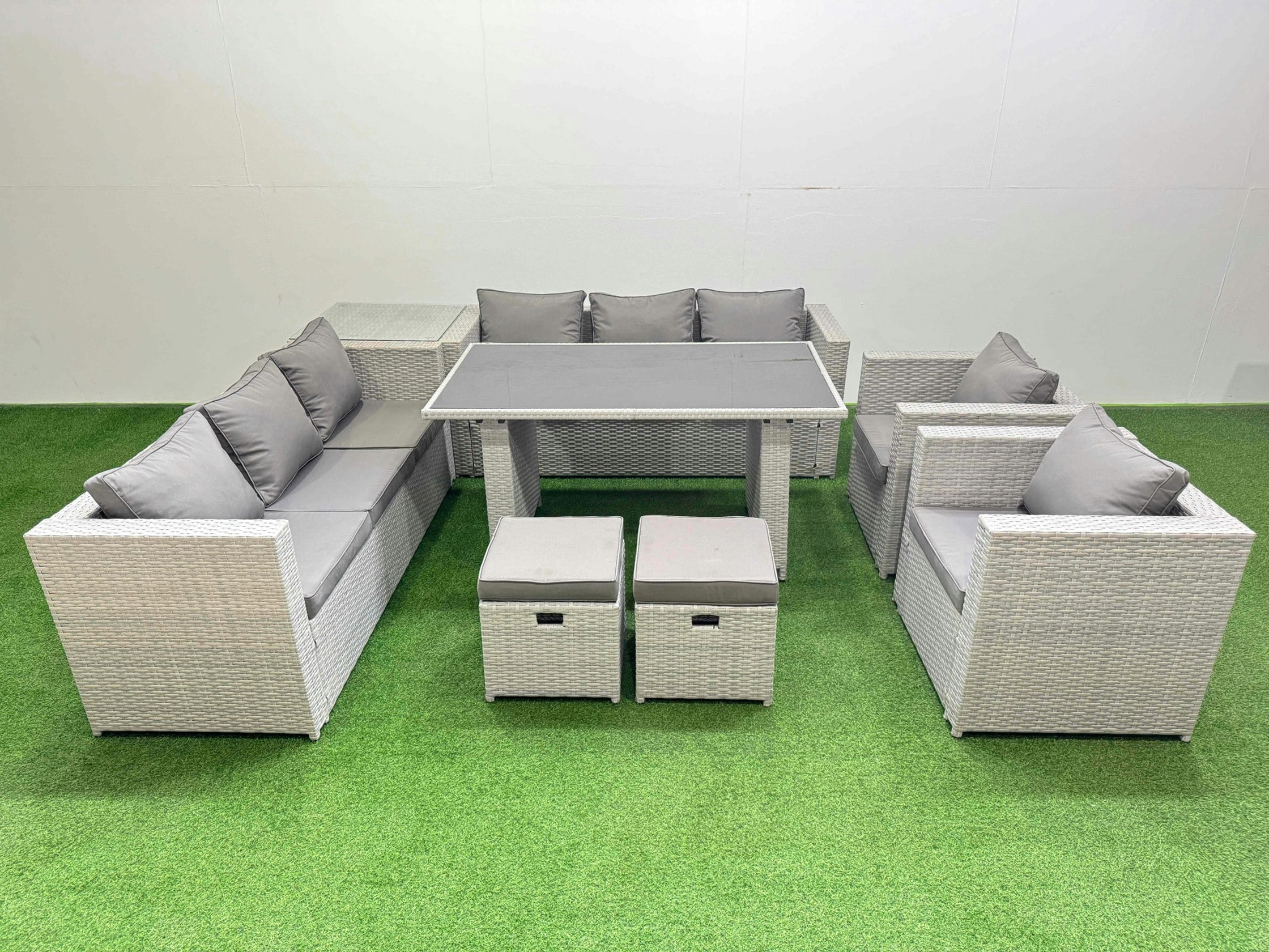 Fimous Light/Grey 10 Seater Wicker Pe Rattan Furniture Outdoor Dining Table 3 Seater Sofa Armchair Set With Side Table 2 Small Stools