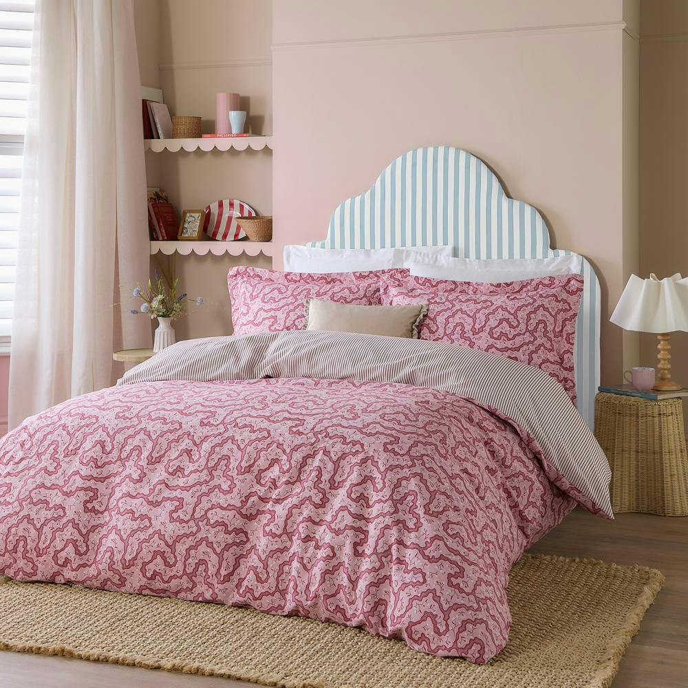 Wylder Brianna Reversible Cotton Floral Duvet Cover Set - Cherry - Single - Cherry - 100% Cotton