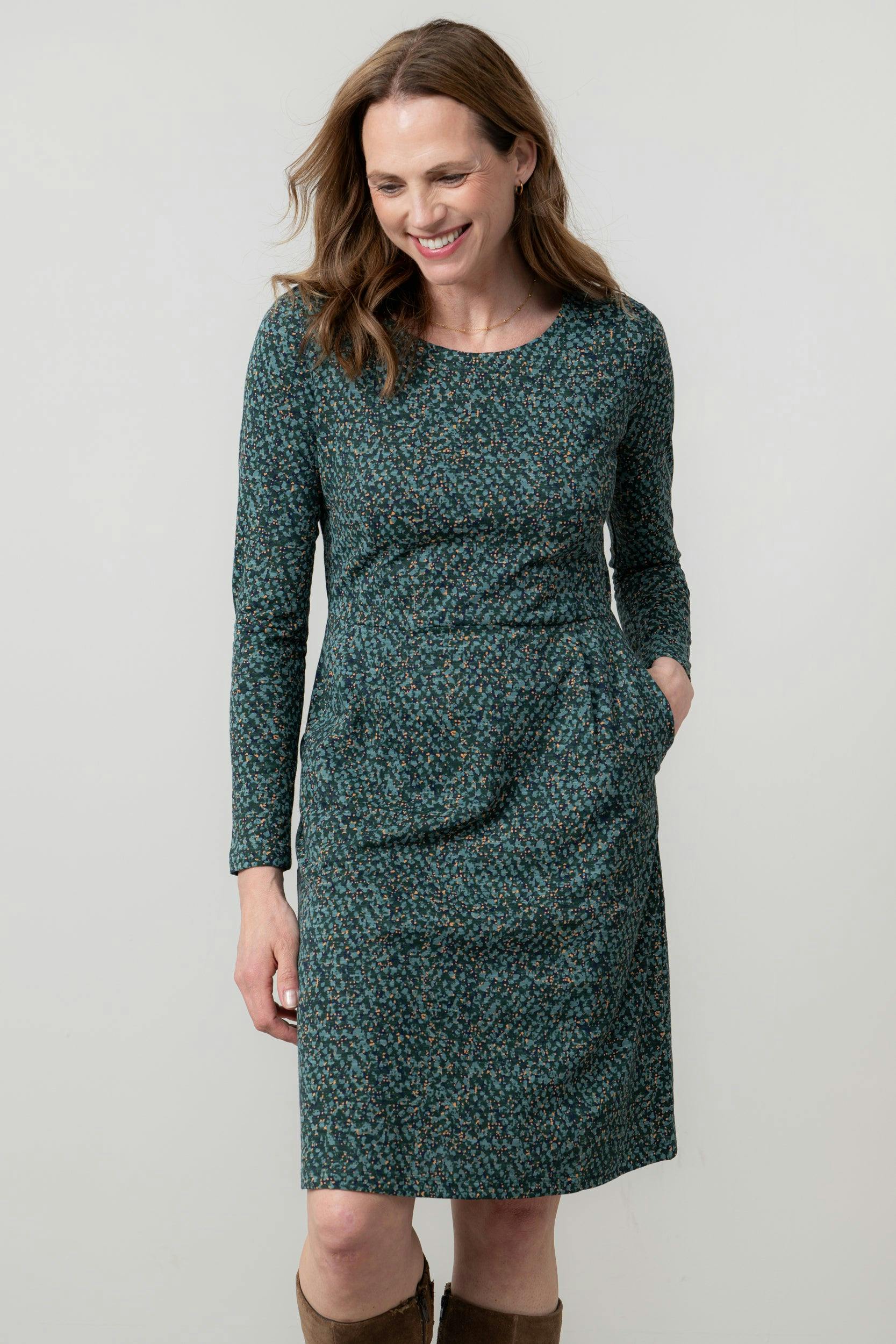 Lily & Me Green Halmore Long Sleeve Jersey Dress - 14