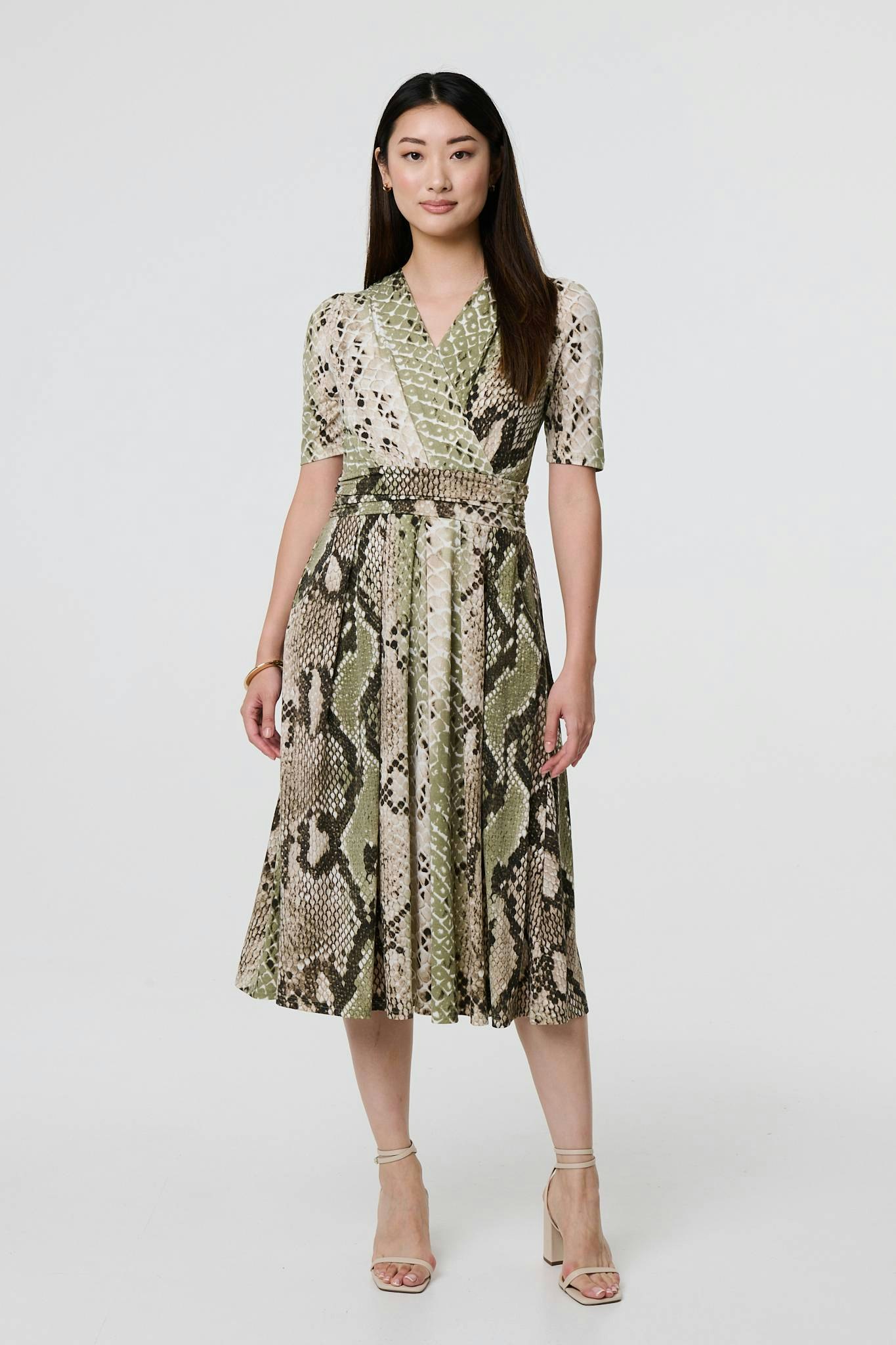 Izabel London Green Snake Print 1/2 Sleeve Jersey Midi Dress - 8