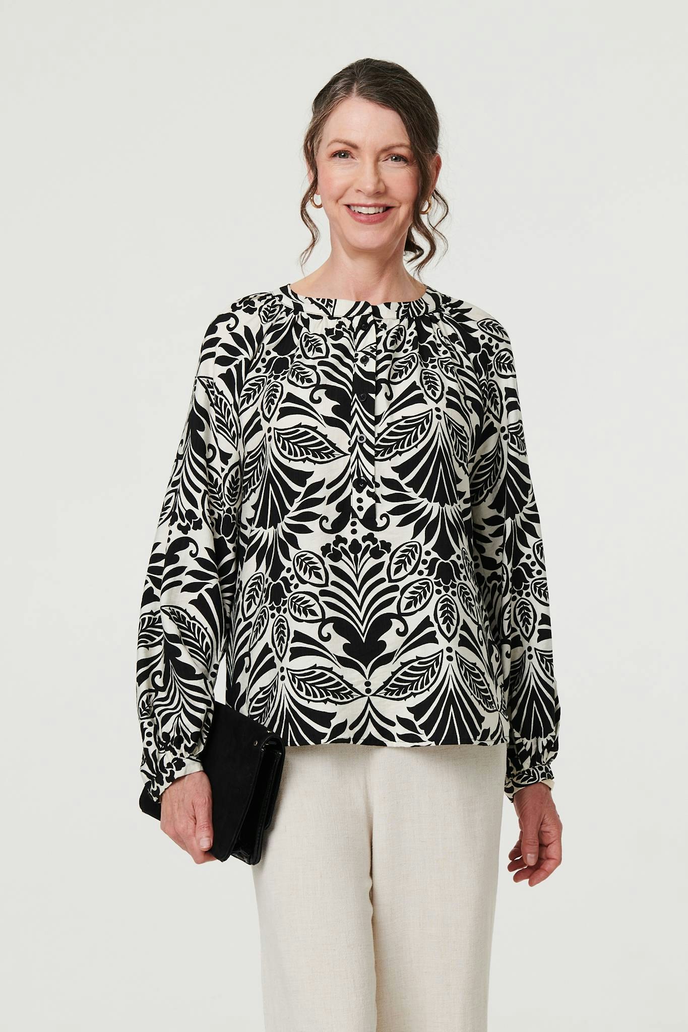 Izabel London Black Printed Long Sleeve Button Front Blouse - 10