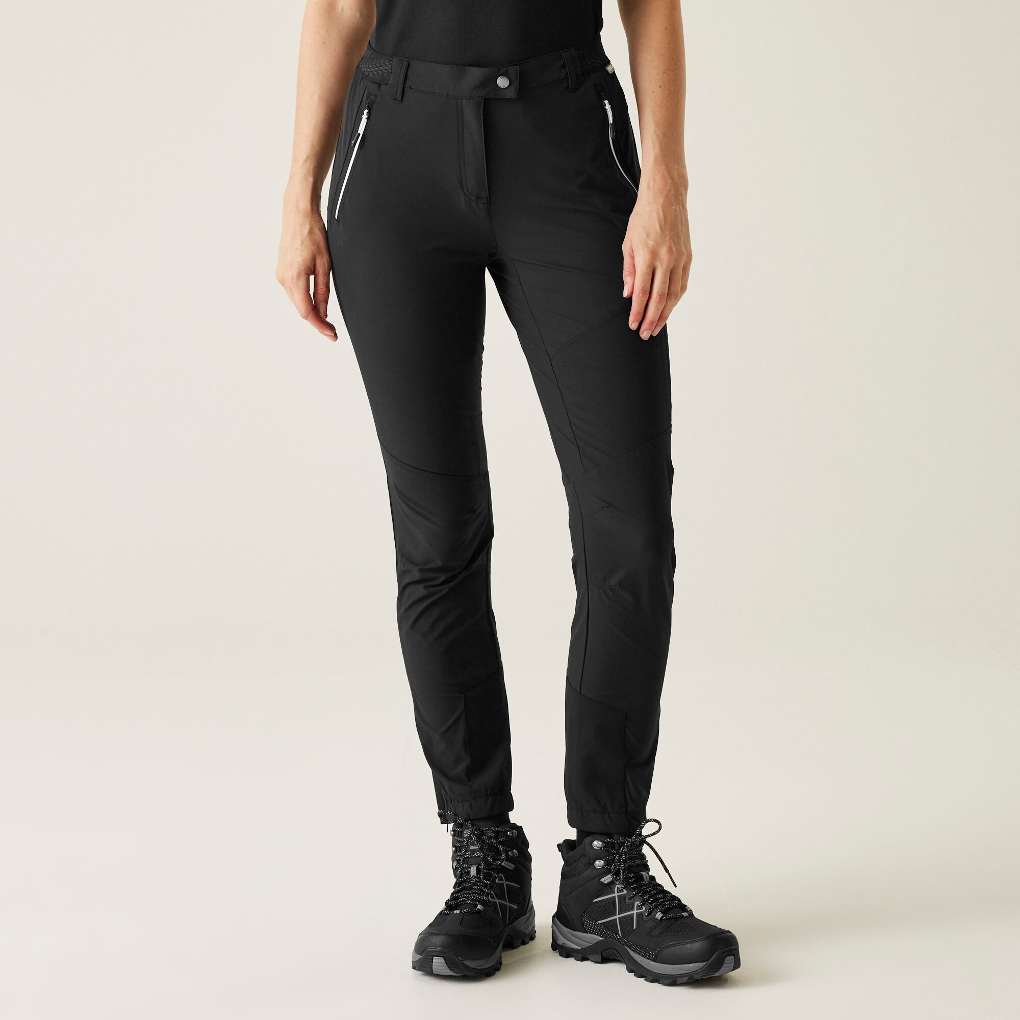 Regatta Women's Black Mountain Iii Walking Trousers - Size 16 Uk R