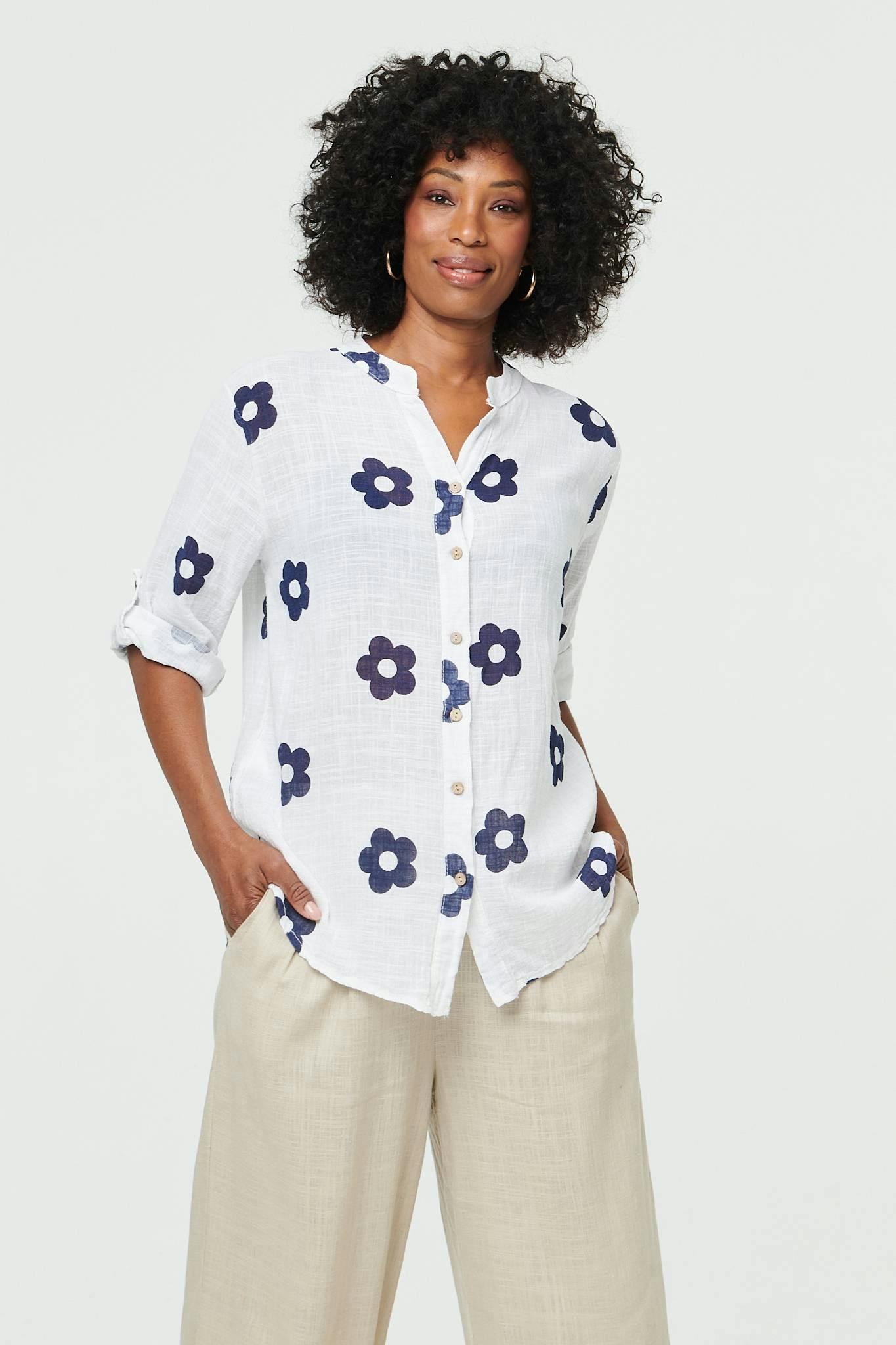 Izabel London White Floral 3/4 Sleeve Button Relaxed Blouse - 14