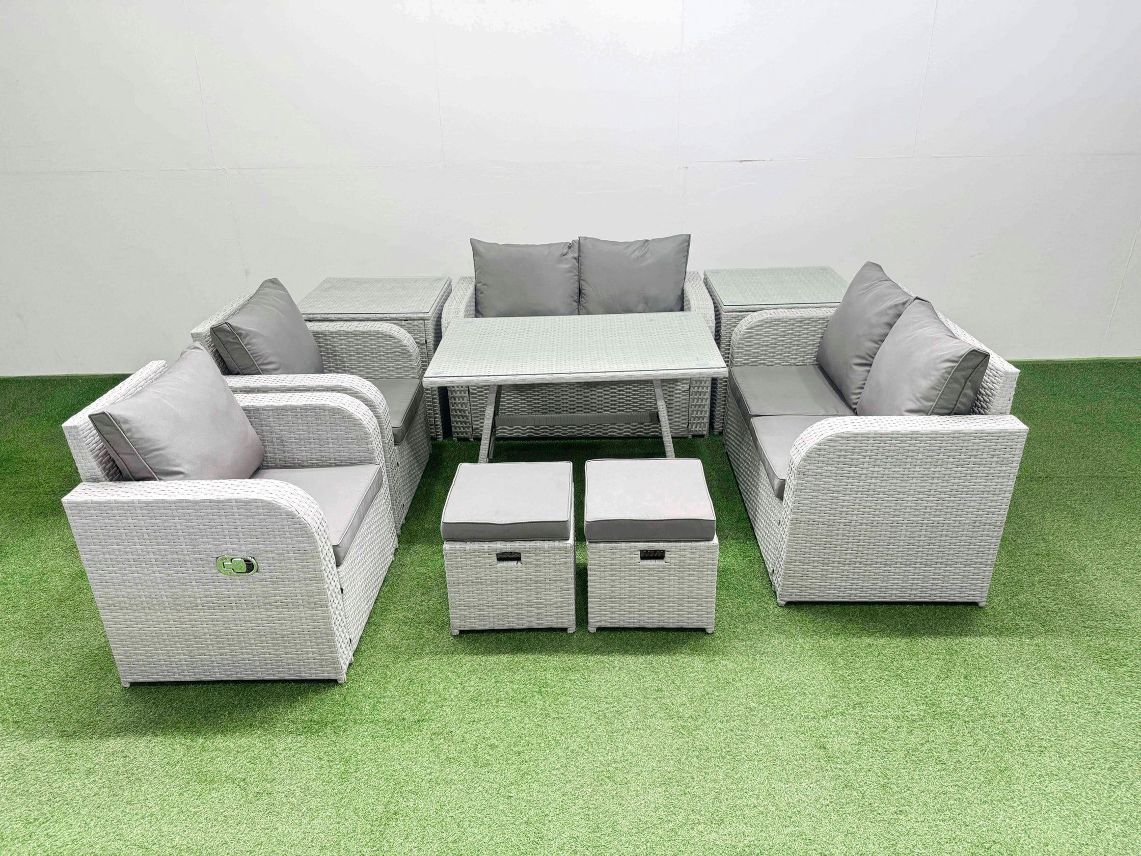 Fimous Light/Grey 8 Seater Rattan Garden Furniture Set Outdoor Love Sofa Set With Rectangular Dining Table 2 Side Tables 2 Small Footstools