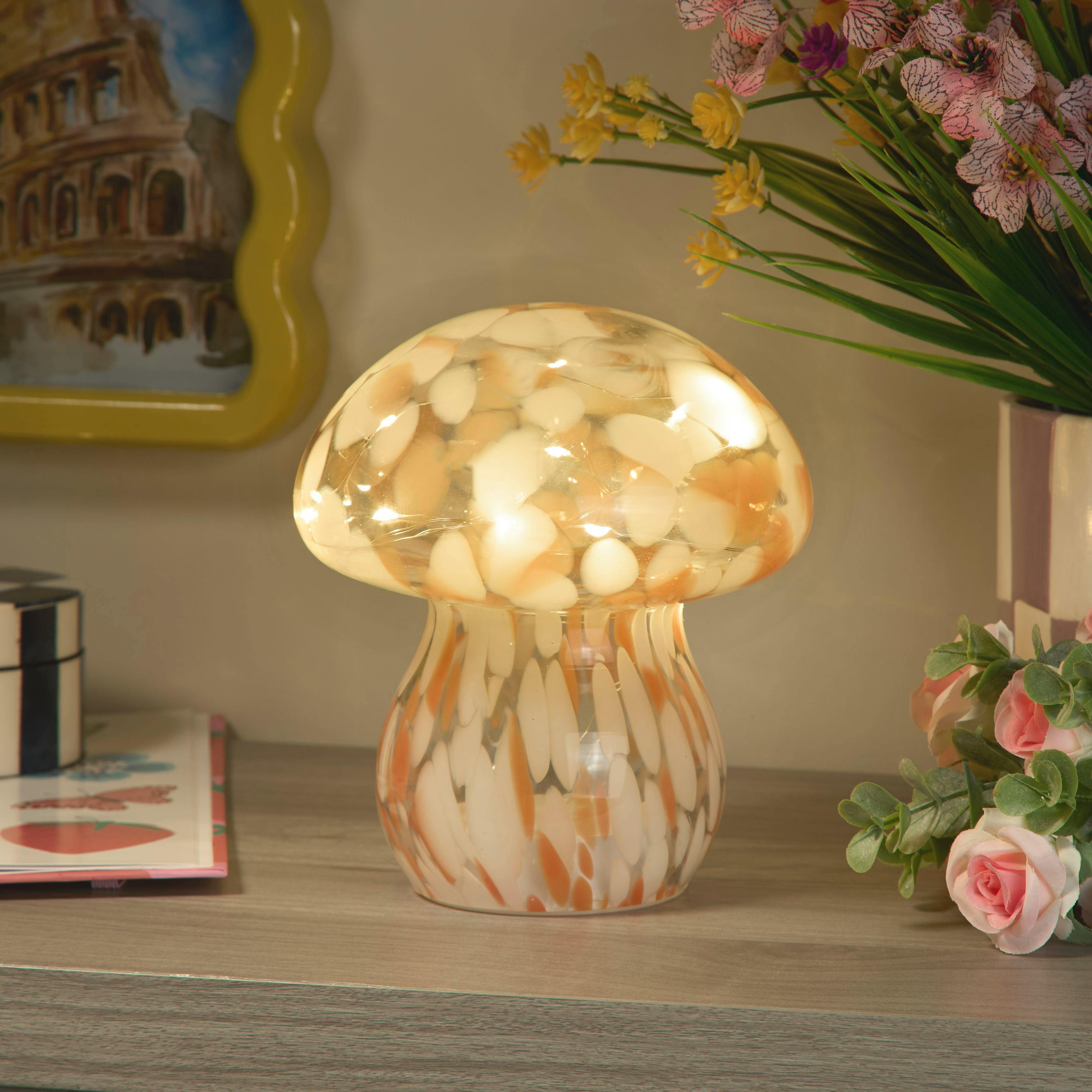 Lighting Collection Coral Pixie Led Glass Mushroom Lamp