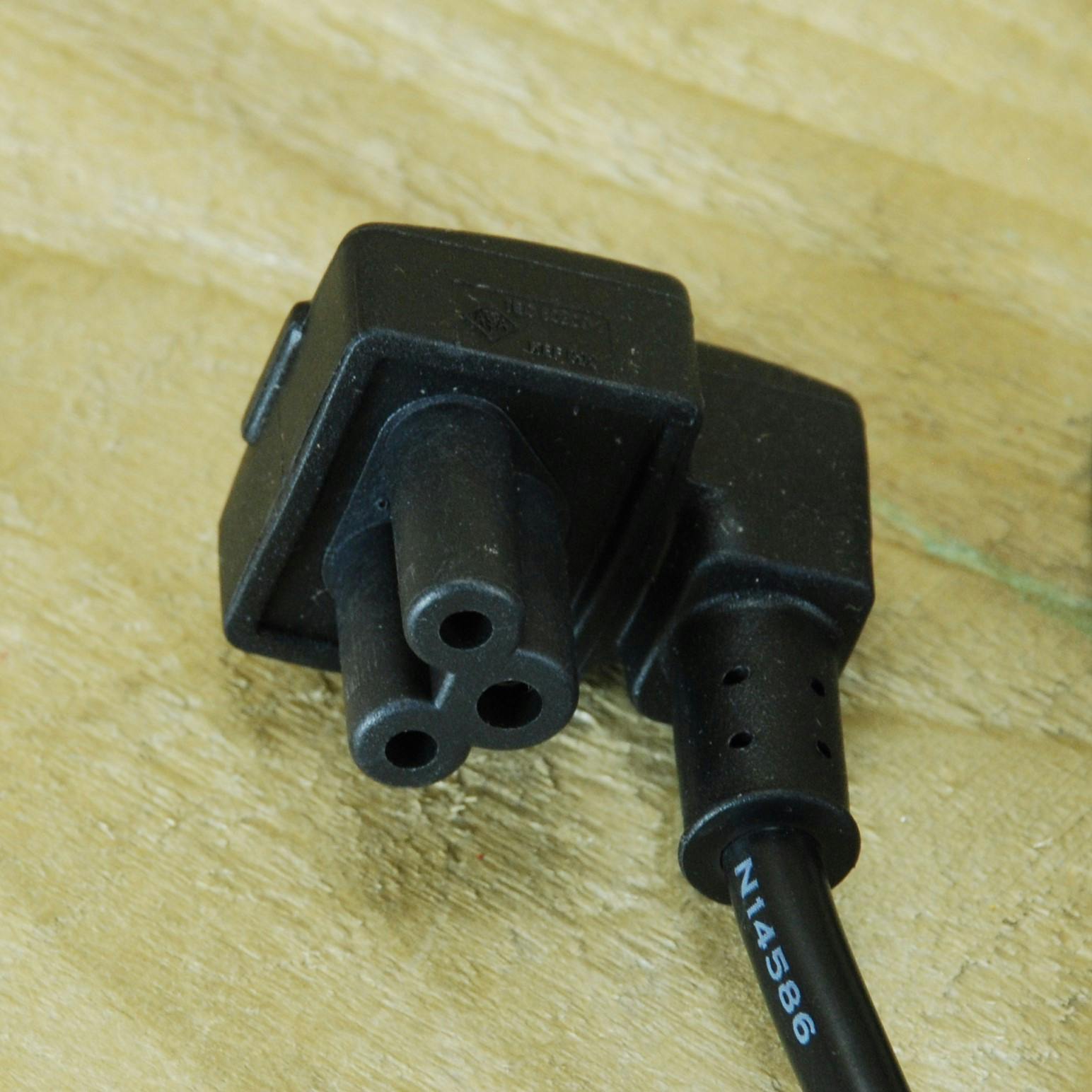 Samuel Alexander Spare Mains Power Cord C5 1M