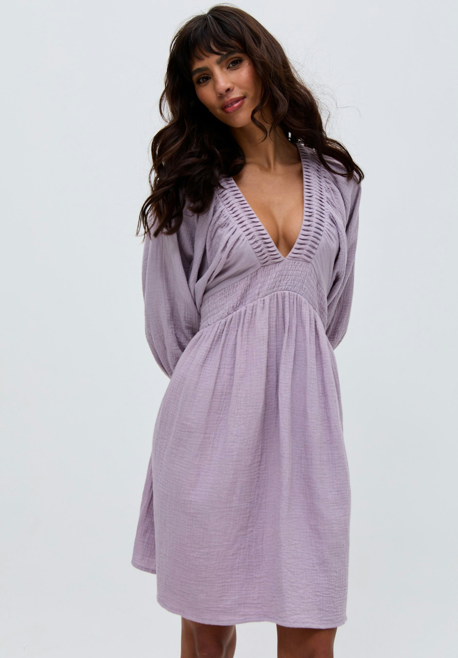 Raffya Women's Purple Soipoi Ruched V-Neck Mini Dress In - 12