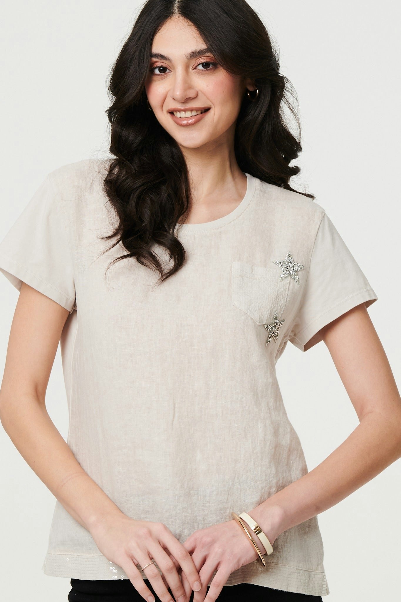 Izabel London Beige Metallic Star Detail Relaxed T-Shirt - 18