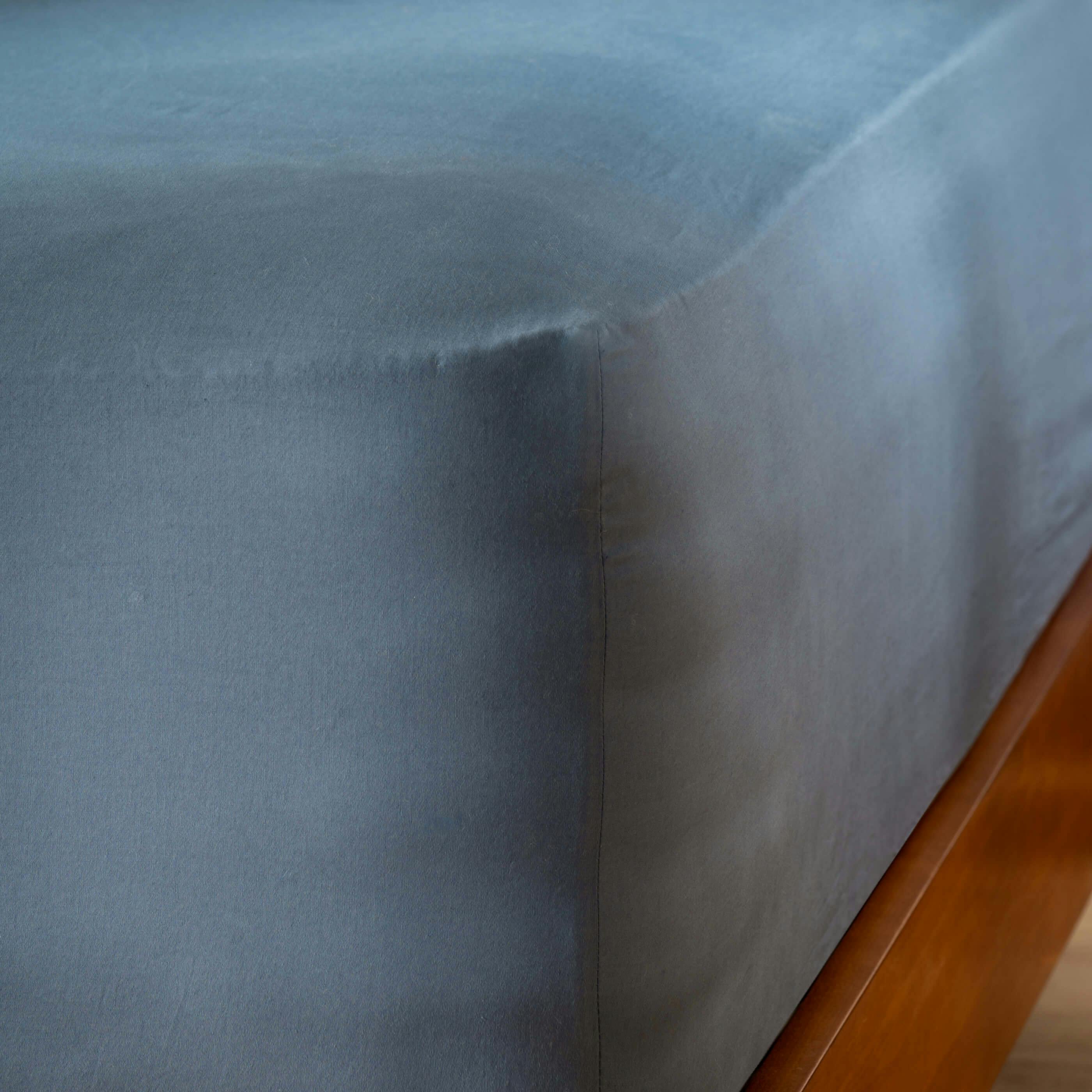 Soak&Sleep Blue Storm Stonewashed Cotton 30Cm Standard Fitted Sheets - Double