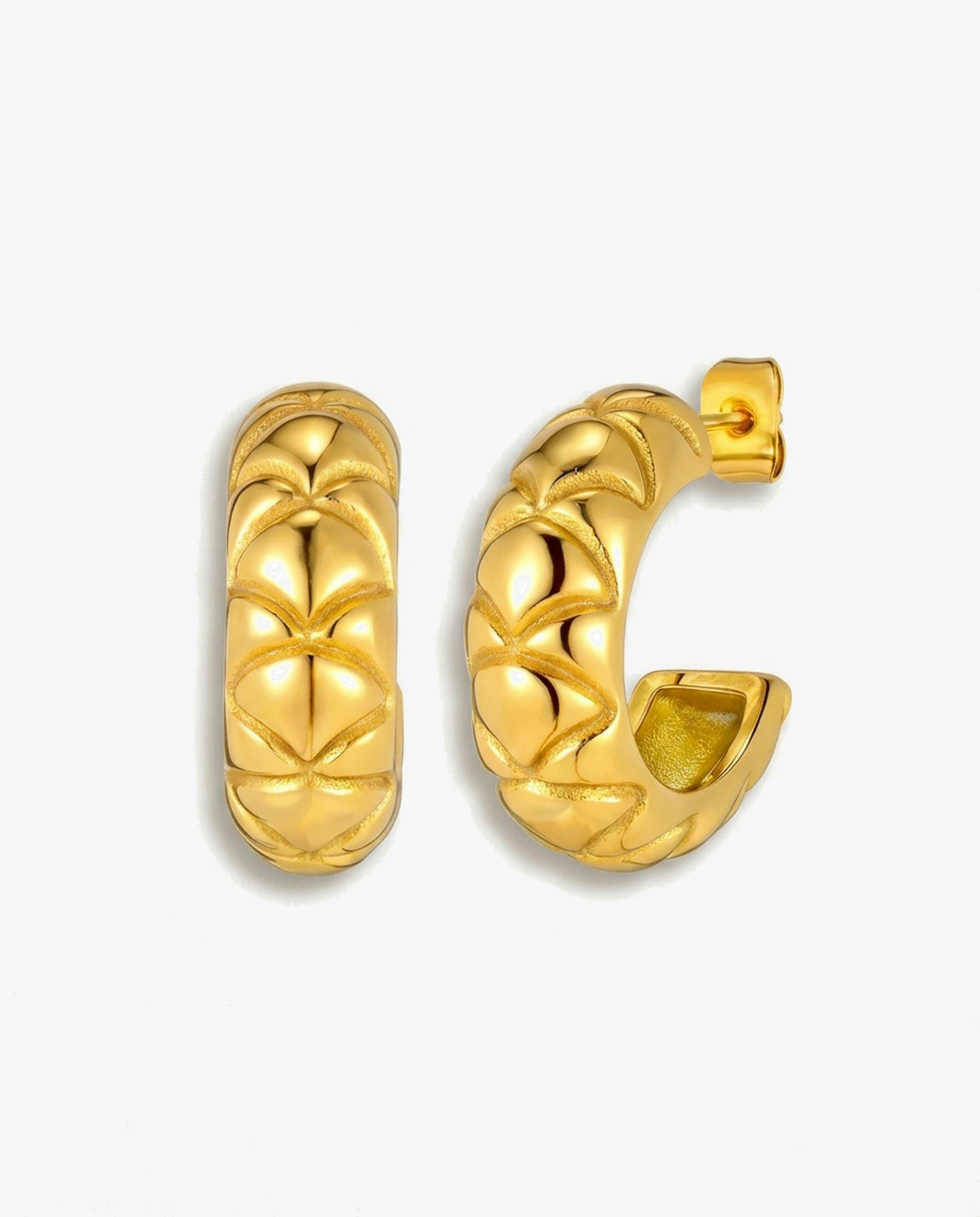 Elk & Bloom Gold 14K Hammered Flattie Hoops - No Thank You