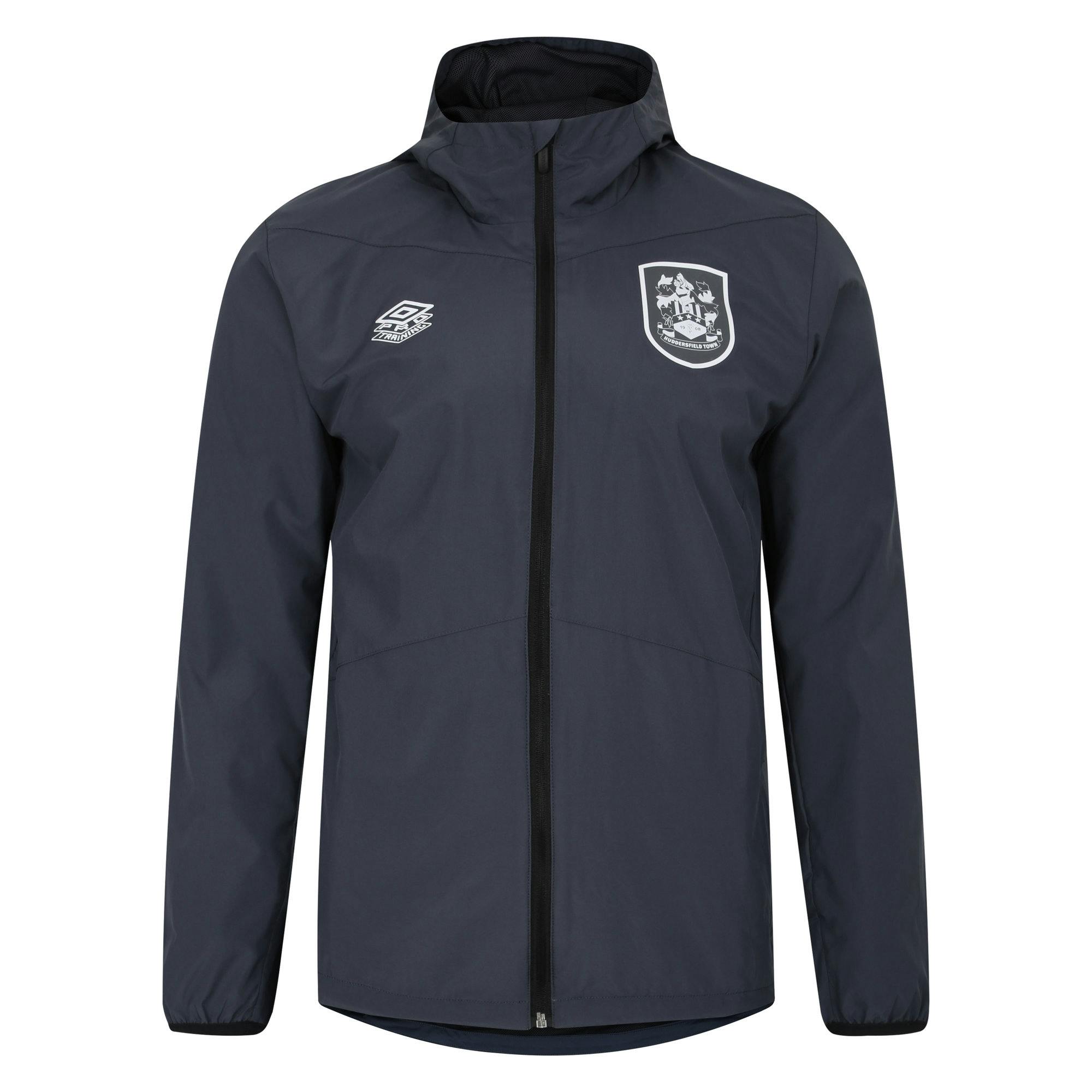 Umbro Men's Black 23/24 Huddersfield Town Afc Waterproof Jacket - Carbon/Grisaille/ - Carbon/Grisaille/ - L - 100% Polyester